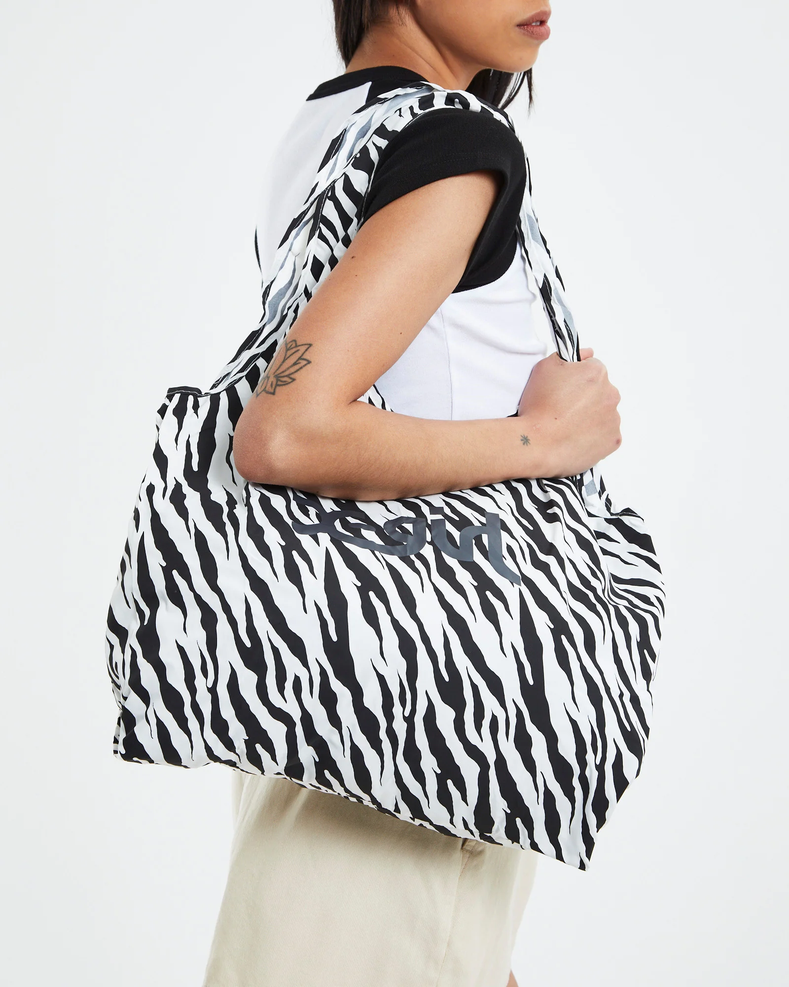 Mills Logo Shopper Bag Zebra
