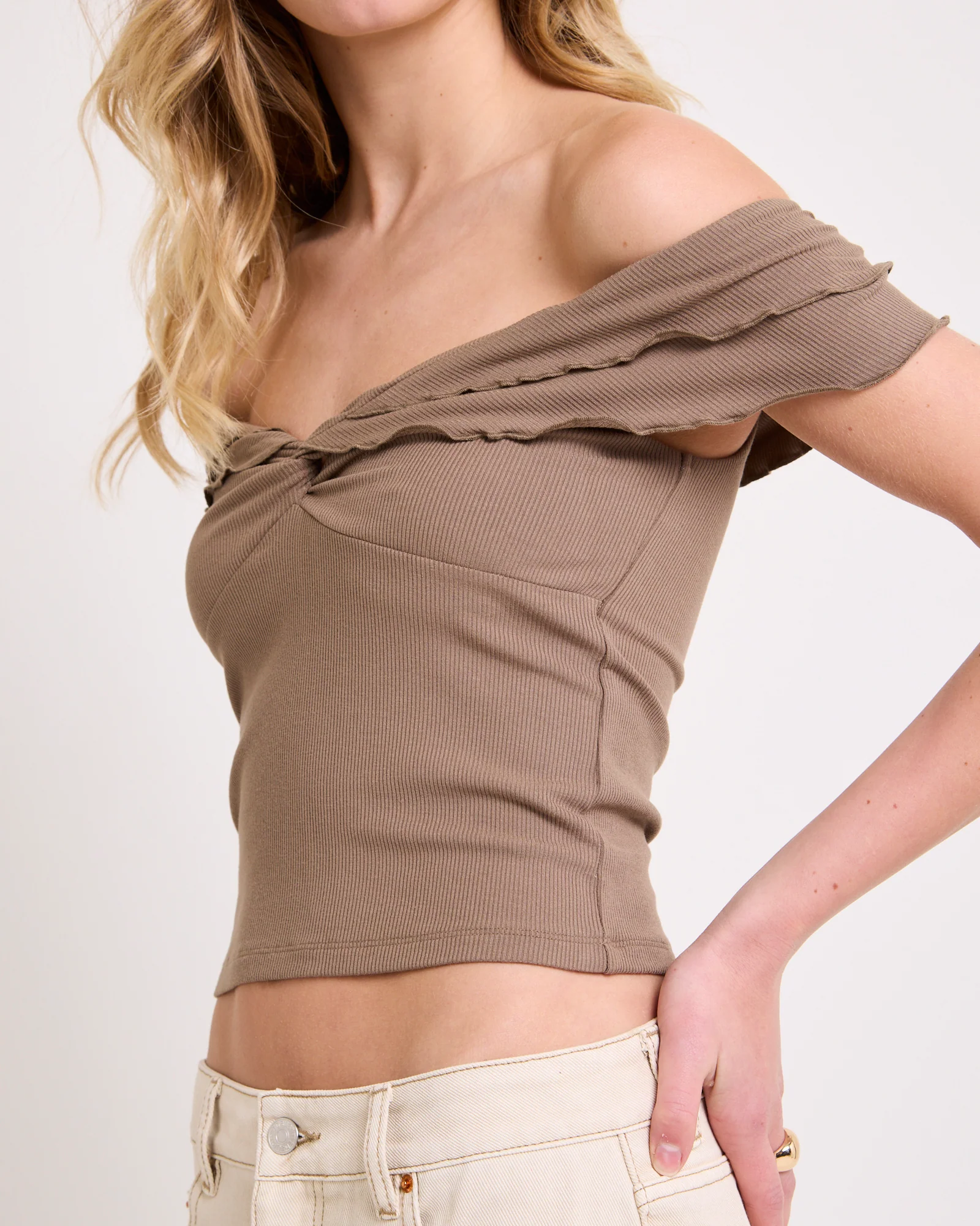 Mily Rib Ruffle Top - Image 5