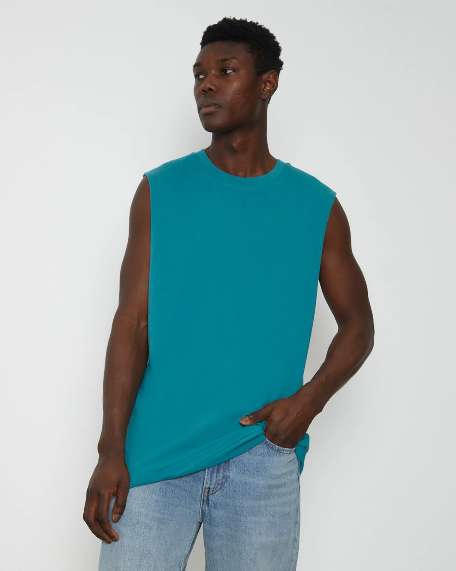Muscle Tank Tee in Emerald - Image 4