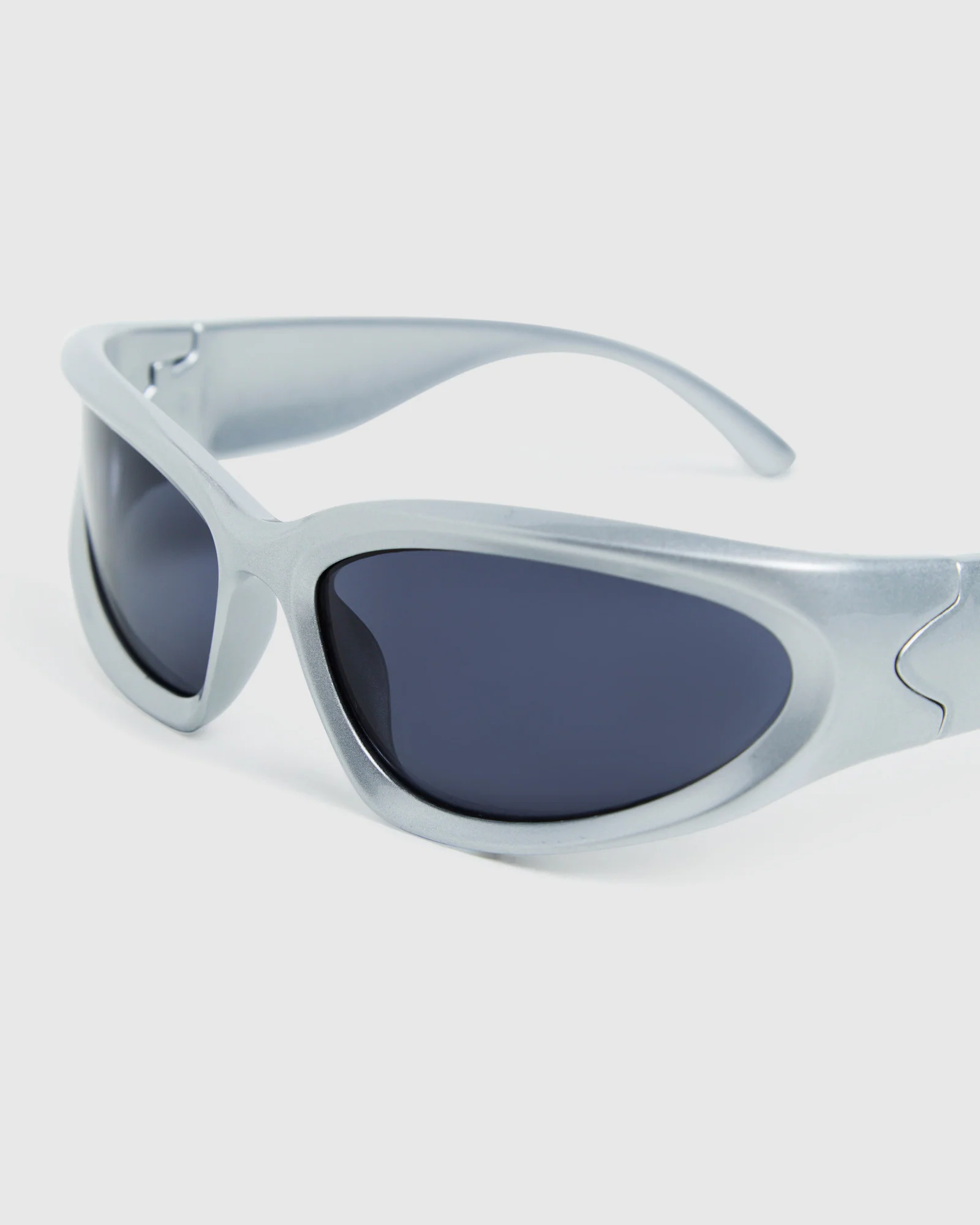 Need For Speed Sunglasses Silver - Image 6