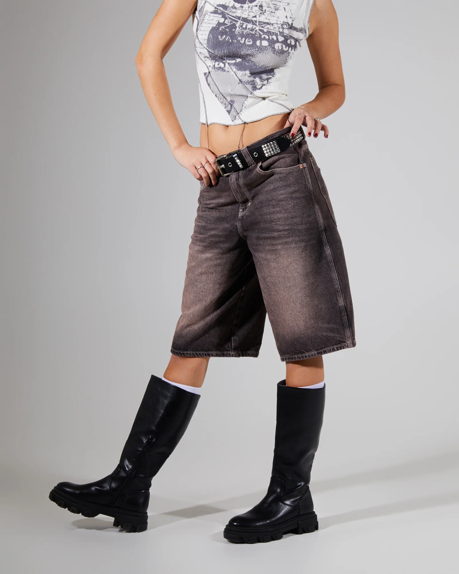 Nicola Denim Shorts - Image 3