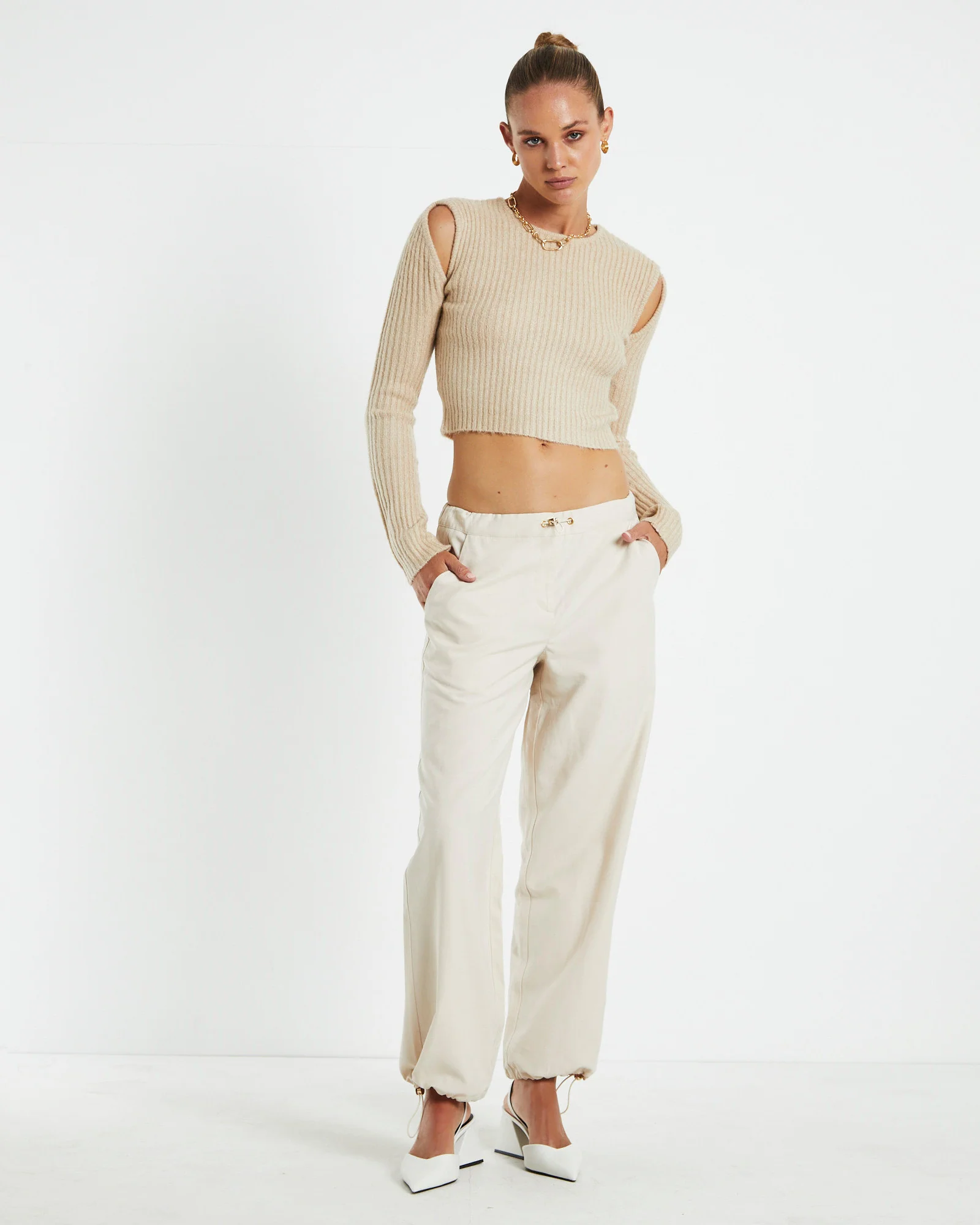 Nikita Clean Parachute Pants Cream - Image 3