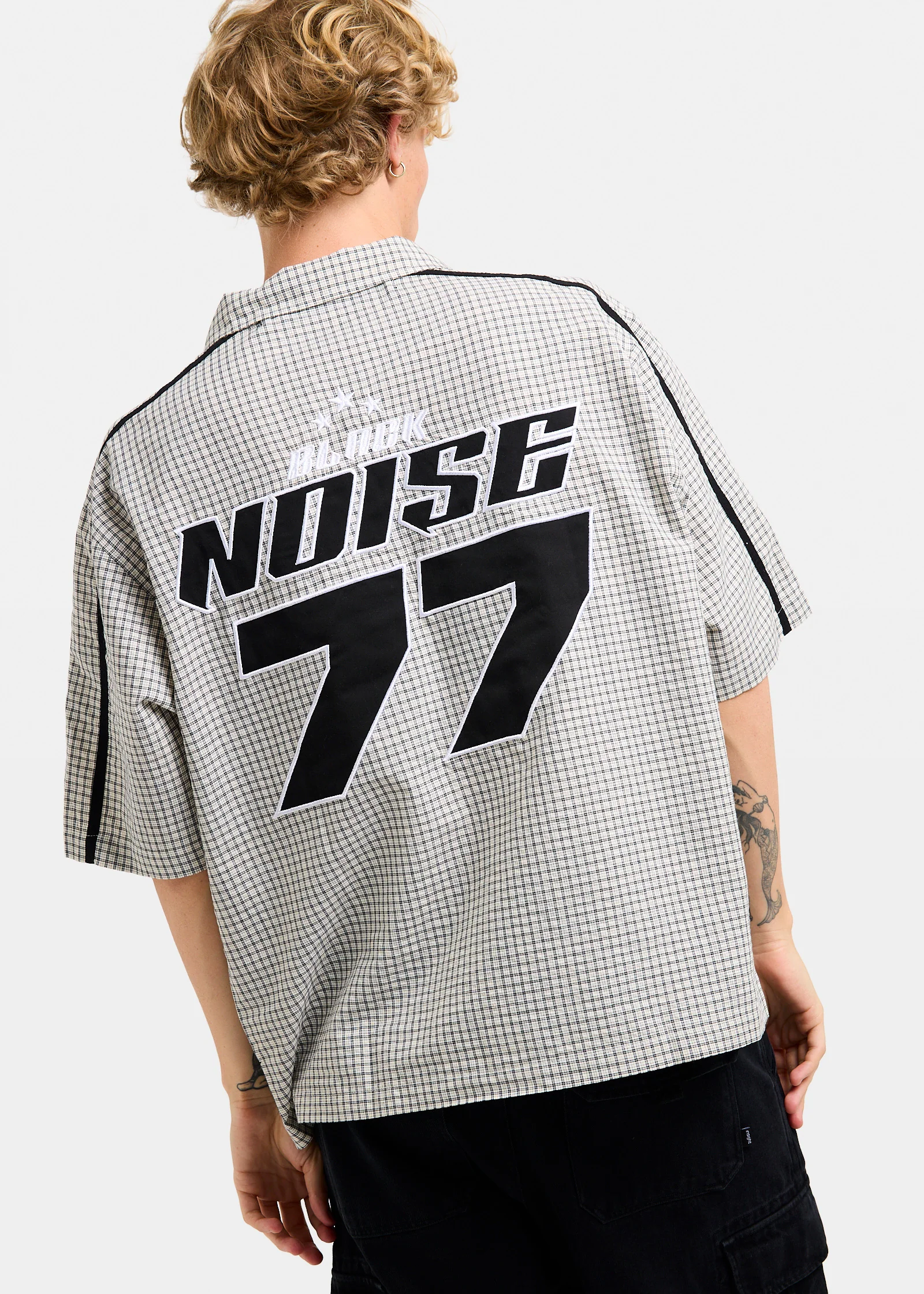Noise Short Sleeve Shirt