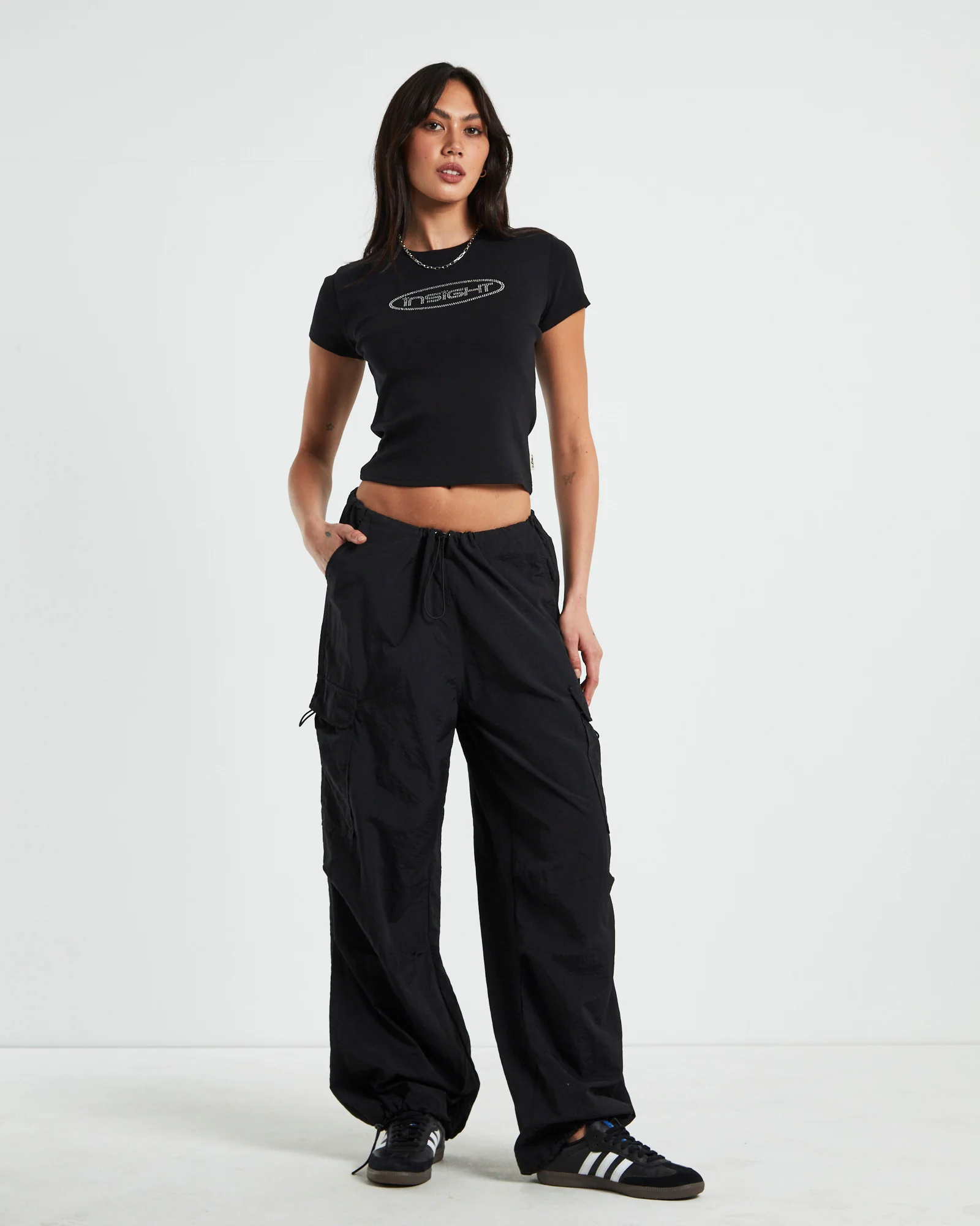 Oakley Low Rise Tech Cargo Pants Black - Image 3