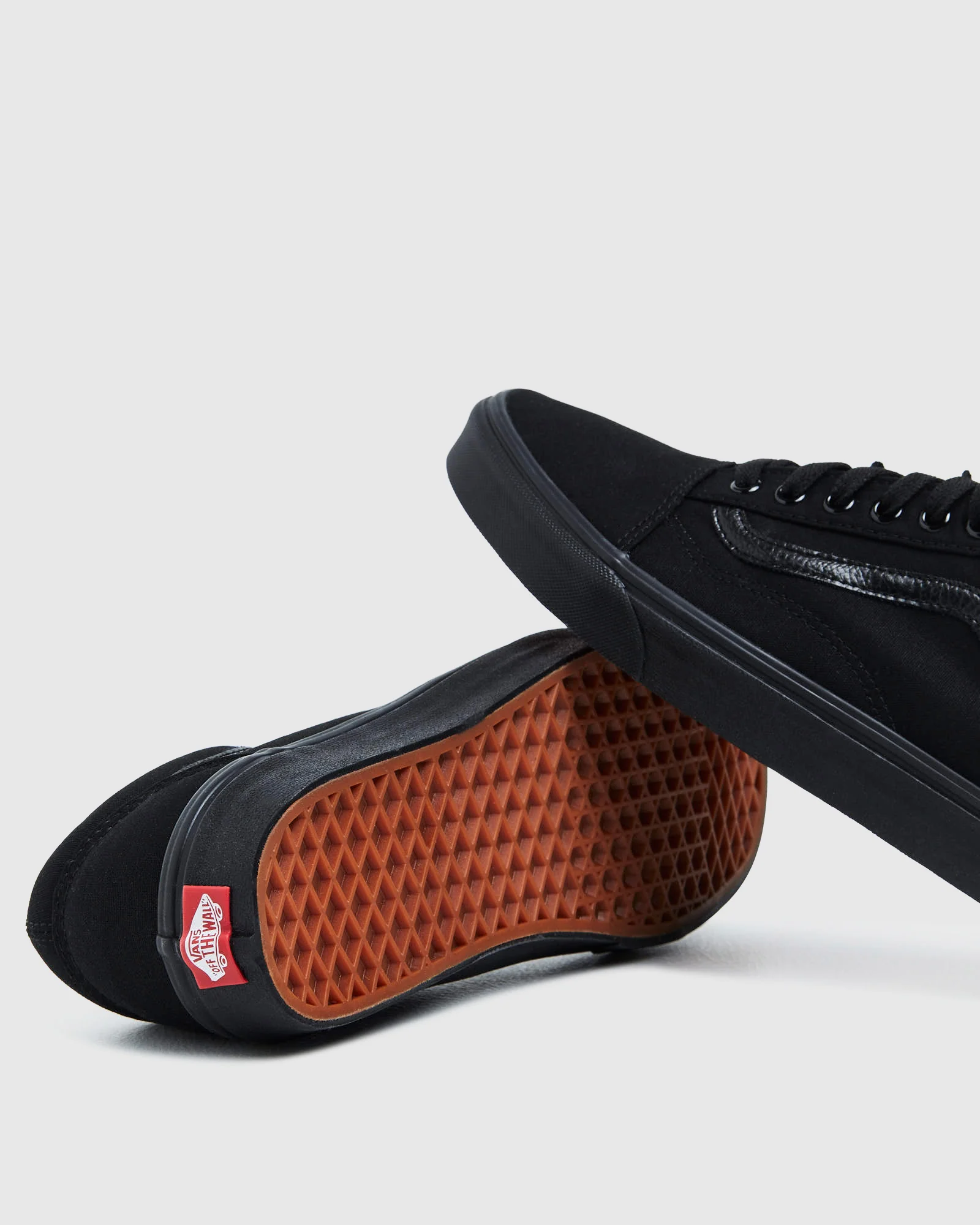 Old Skool Sneakers - Image 4