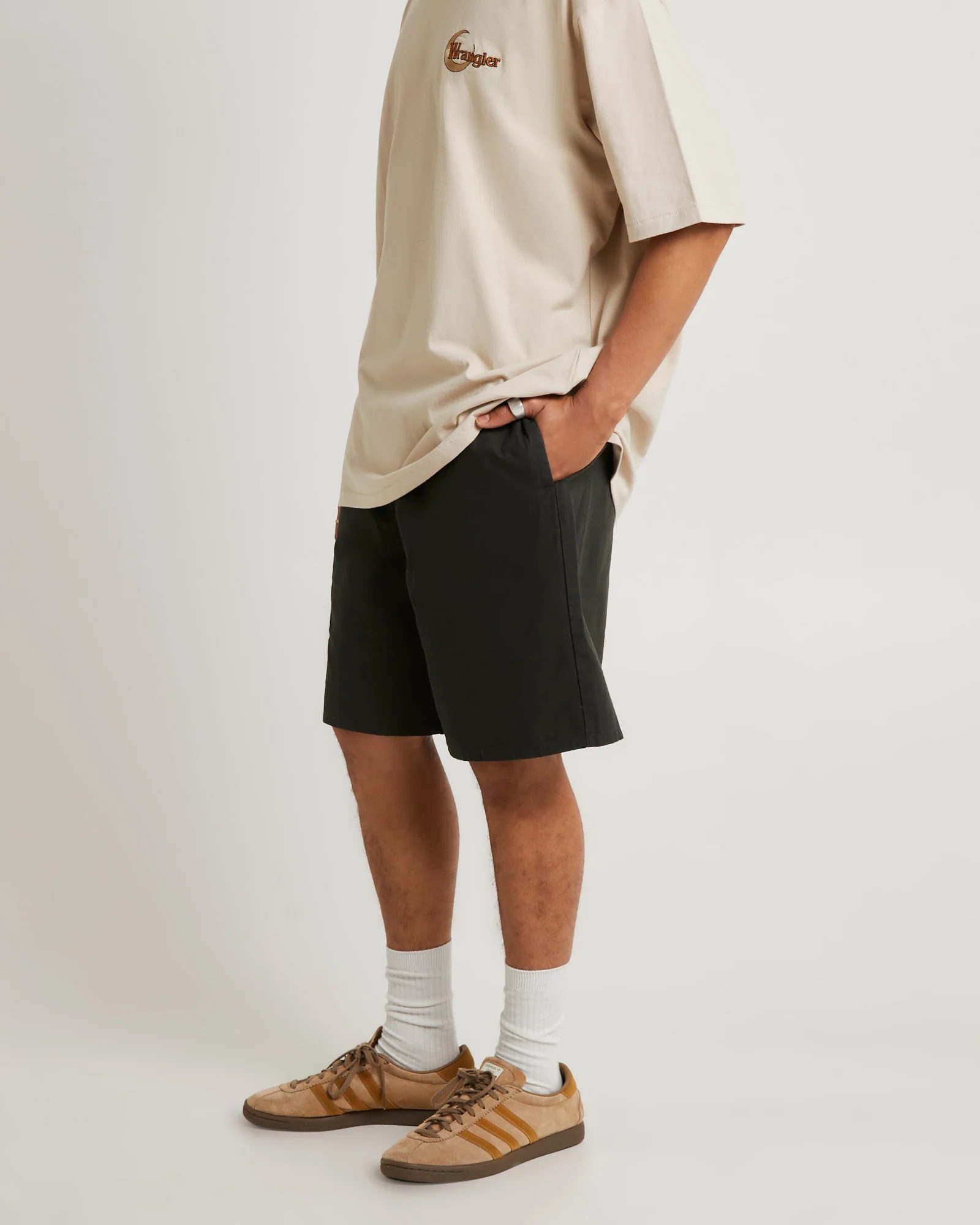 Ollie Baggy Shorts - Image 4