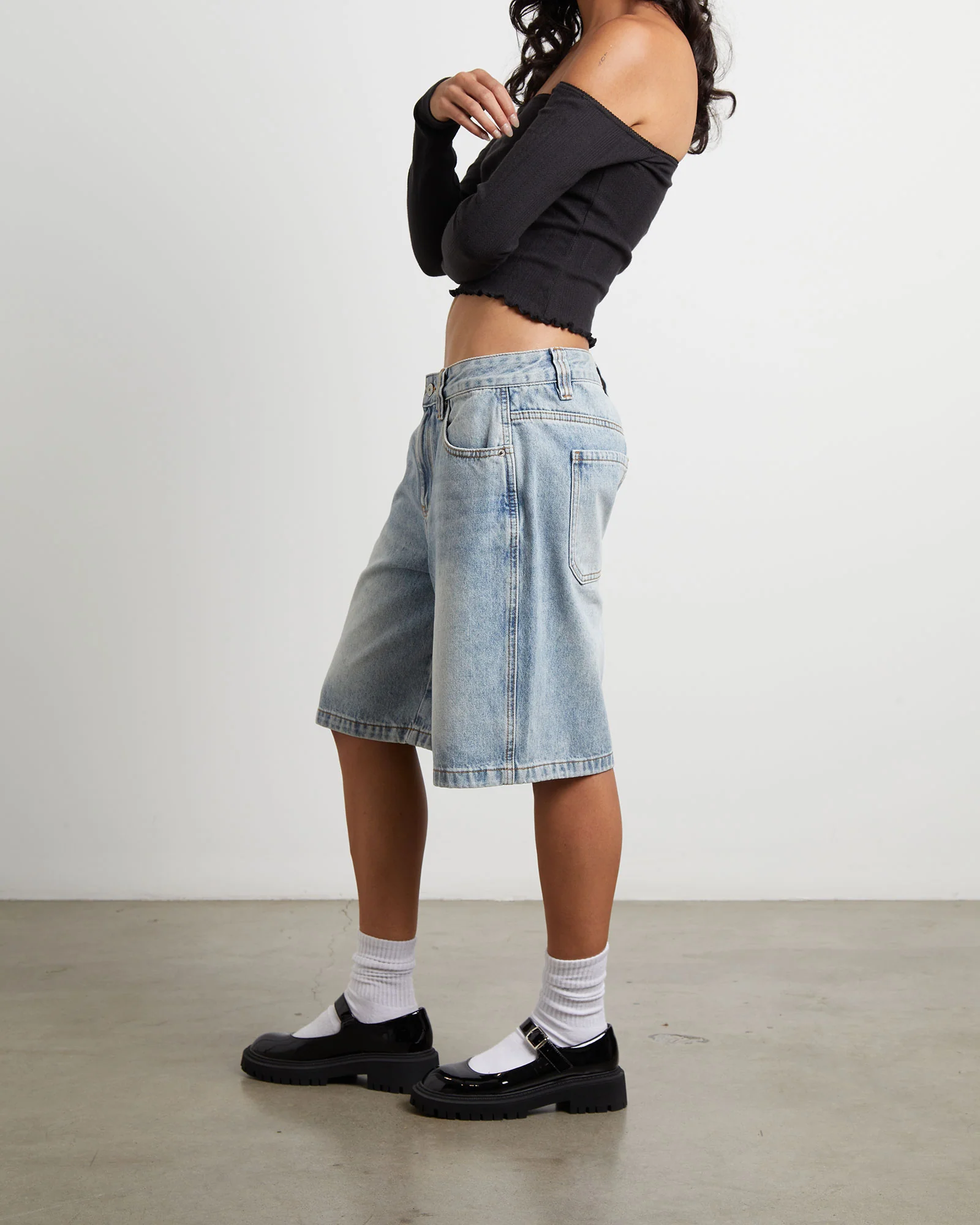 Palmer Relaxed Denim Jorts in Vintage Tint - Image 5