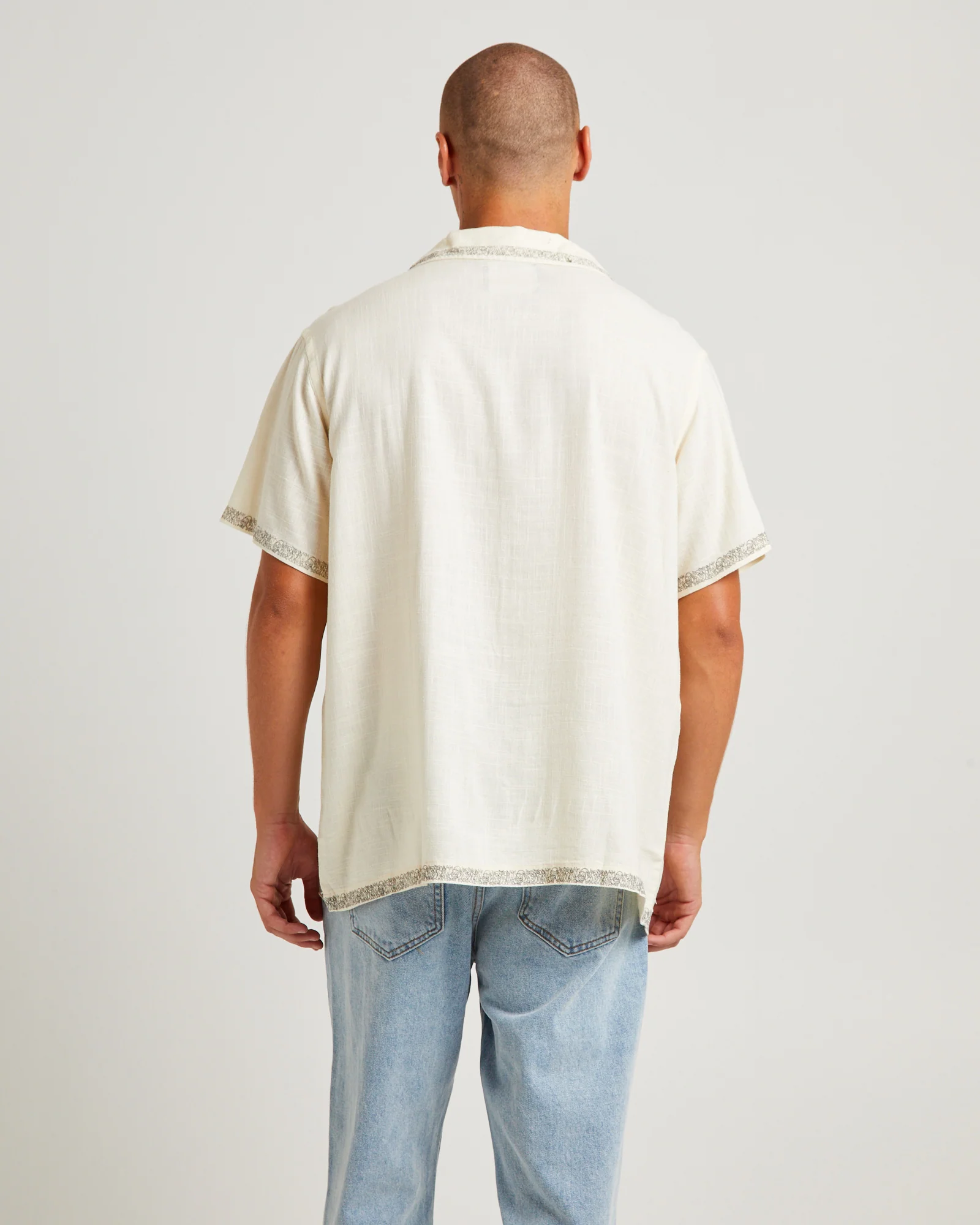 Pandaan Linen Short Sleeve Shirt Natural - Image 2