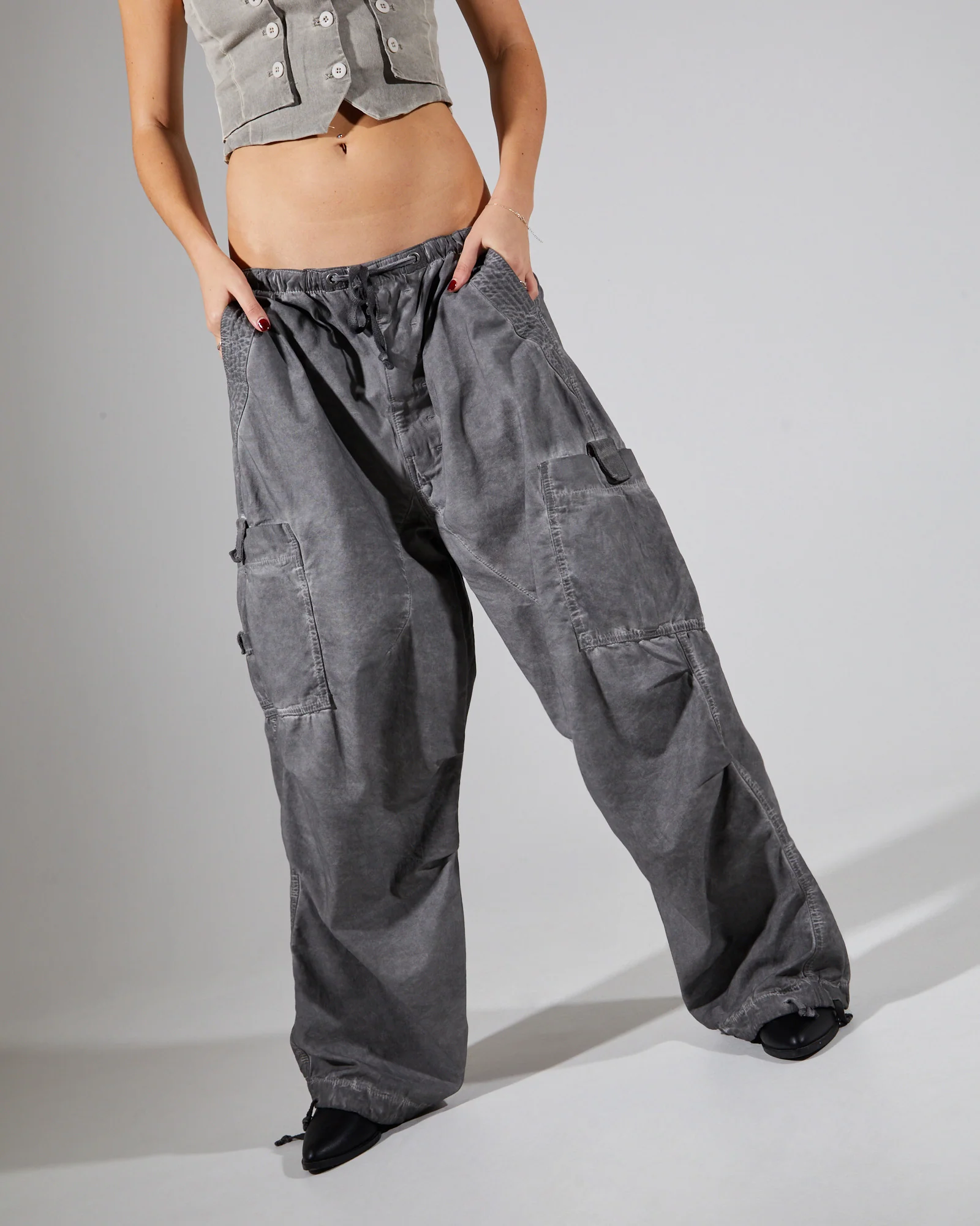 Parachute Pants Washed Black Oil - Image 6