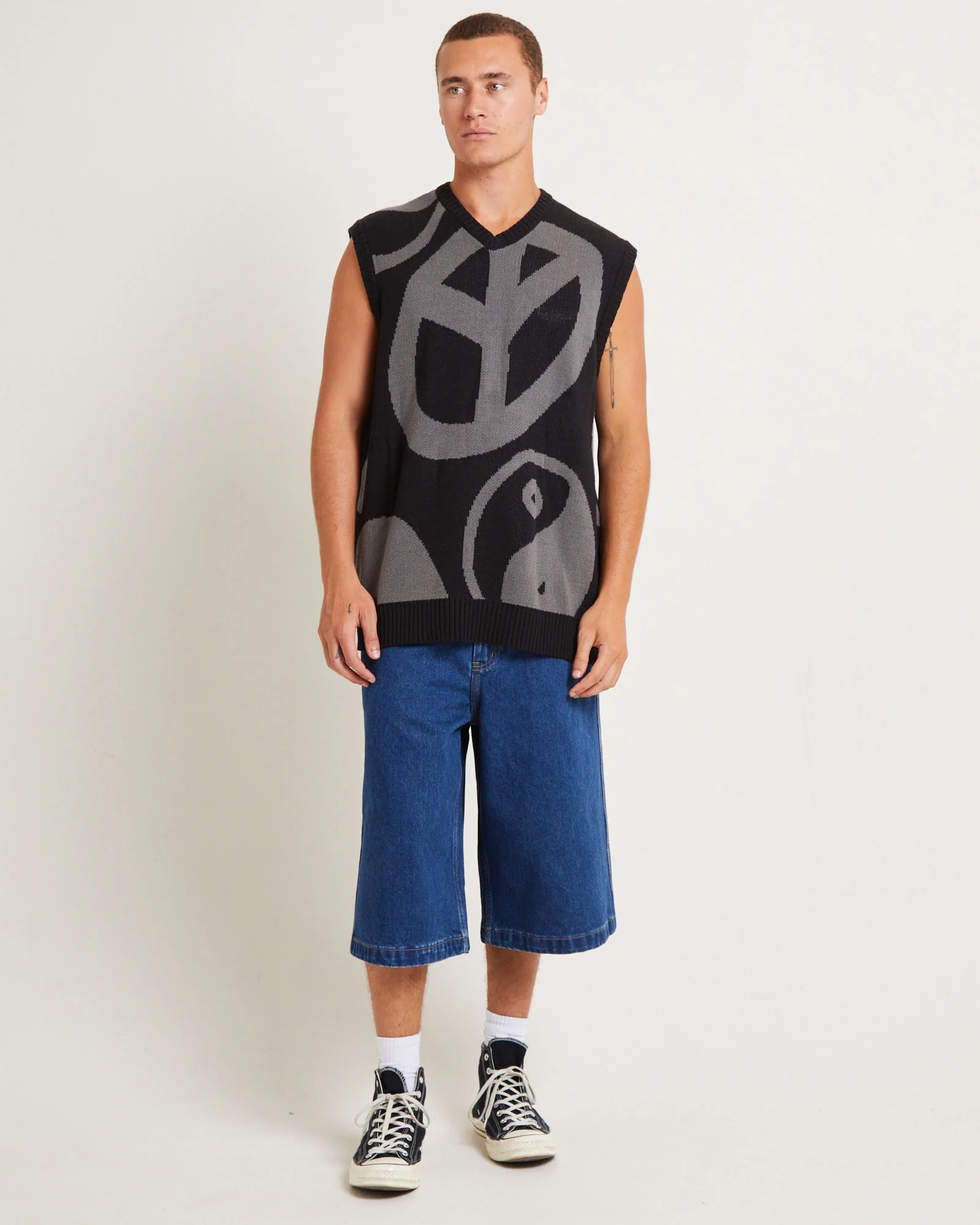 Peace Corp Knitted Vest in Black - Image 3