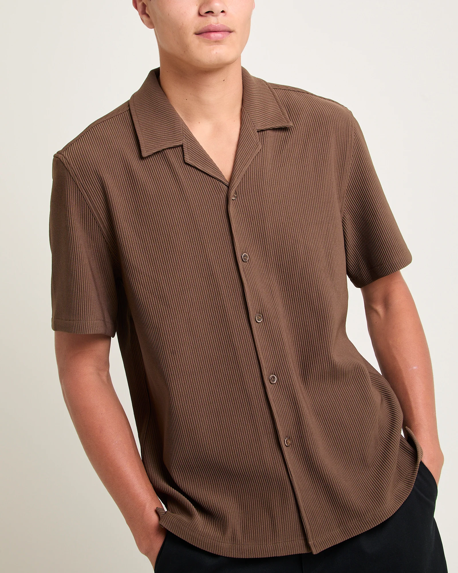 Pleated Resort Short Sleeve Shirt - Image 5