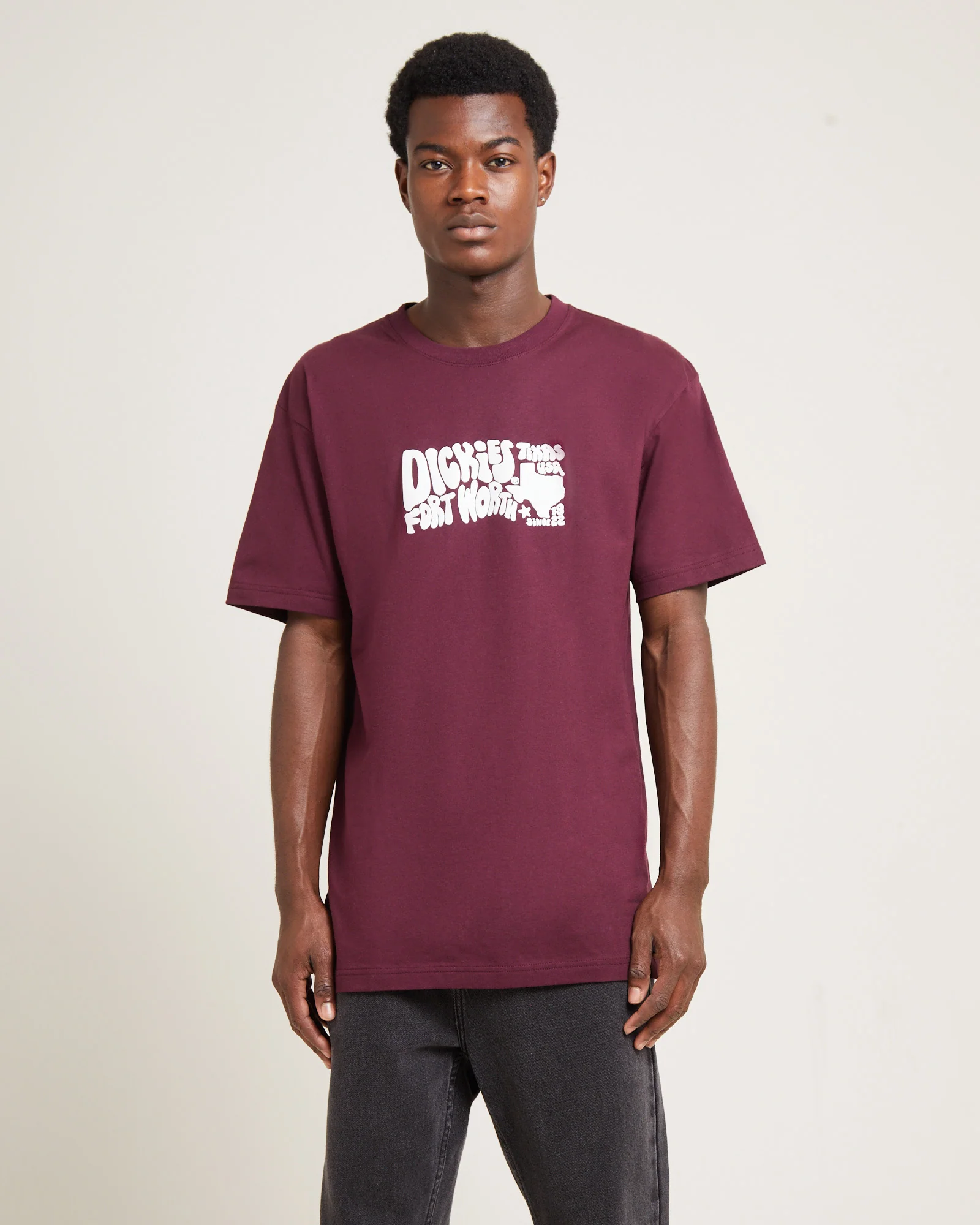 Poster 330 Short Sleeve T-Shirt Port Burgundy