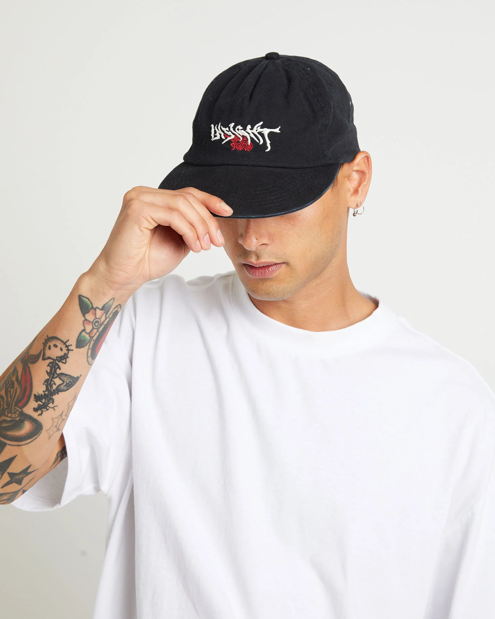 Reading Cap in Black