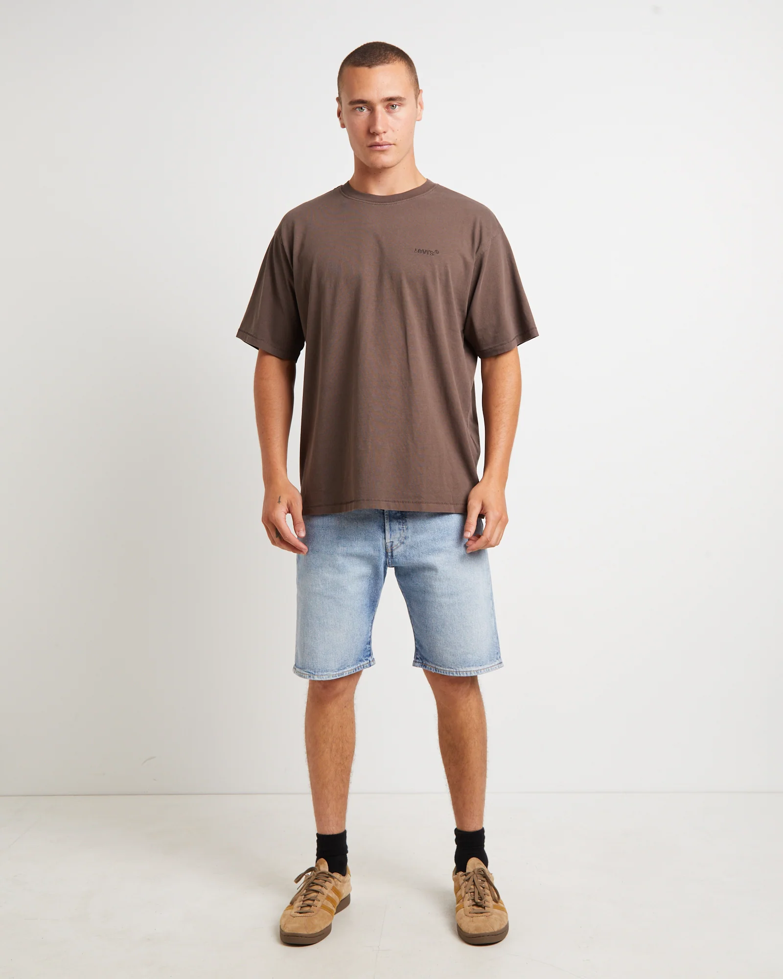 Red Tab Vintage Short Sleeve T-Shirt in Chocolate Brown - Image 3