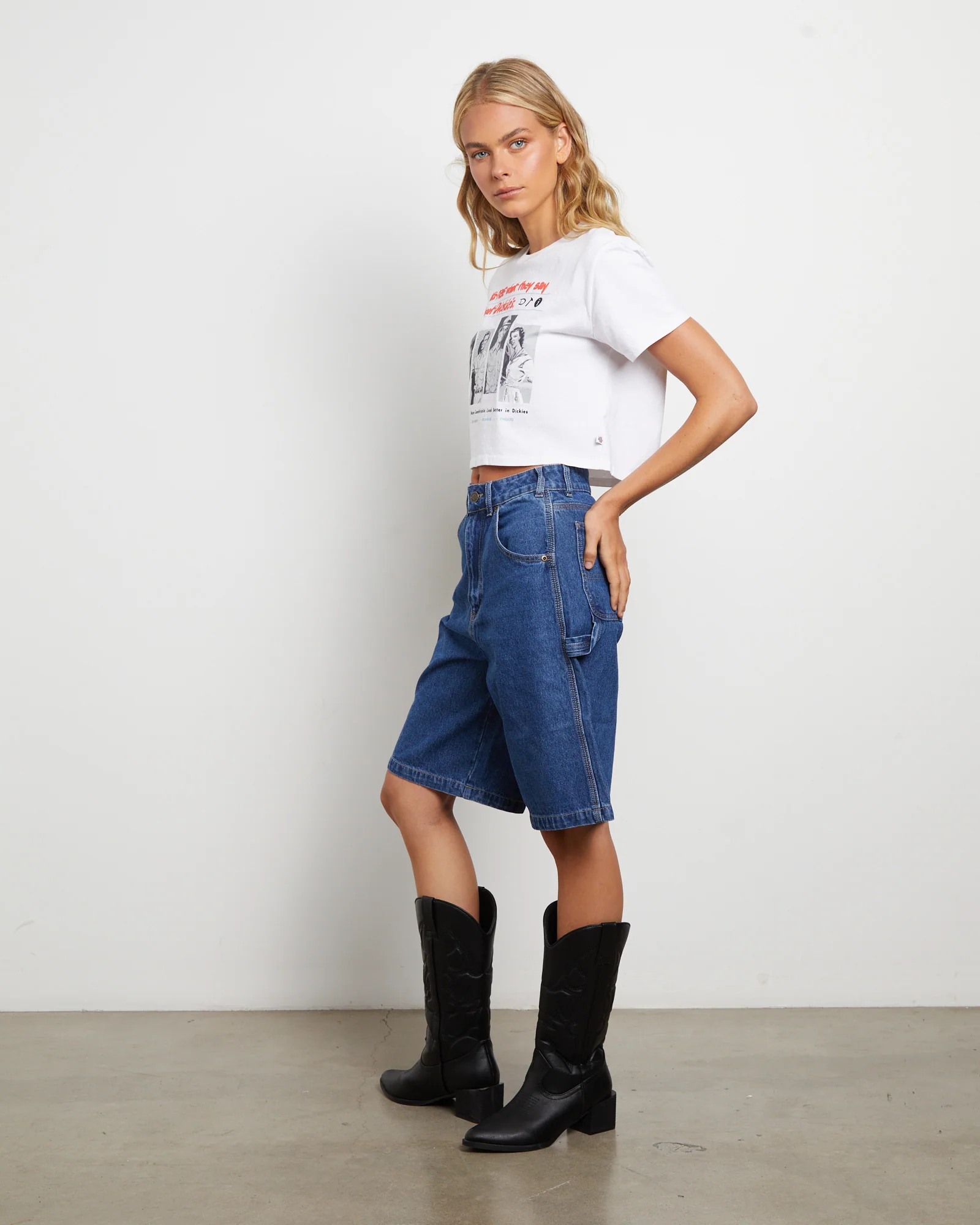 Relaxed Denim Shorts in Stone Washed Indigo - Image 4