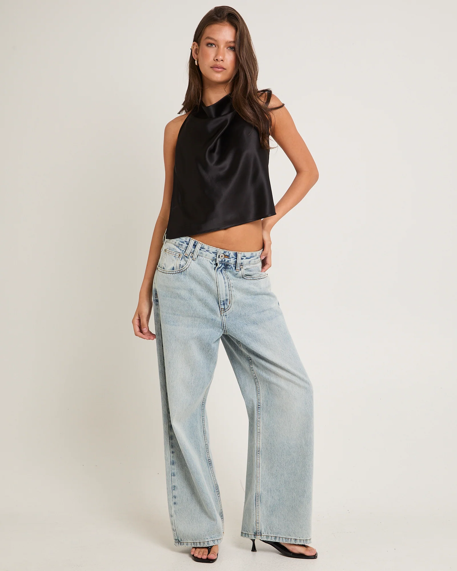 Rez Maxi Baggy Denim Jeans Petite - Image 3