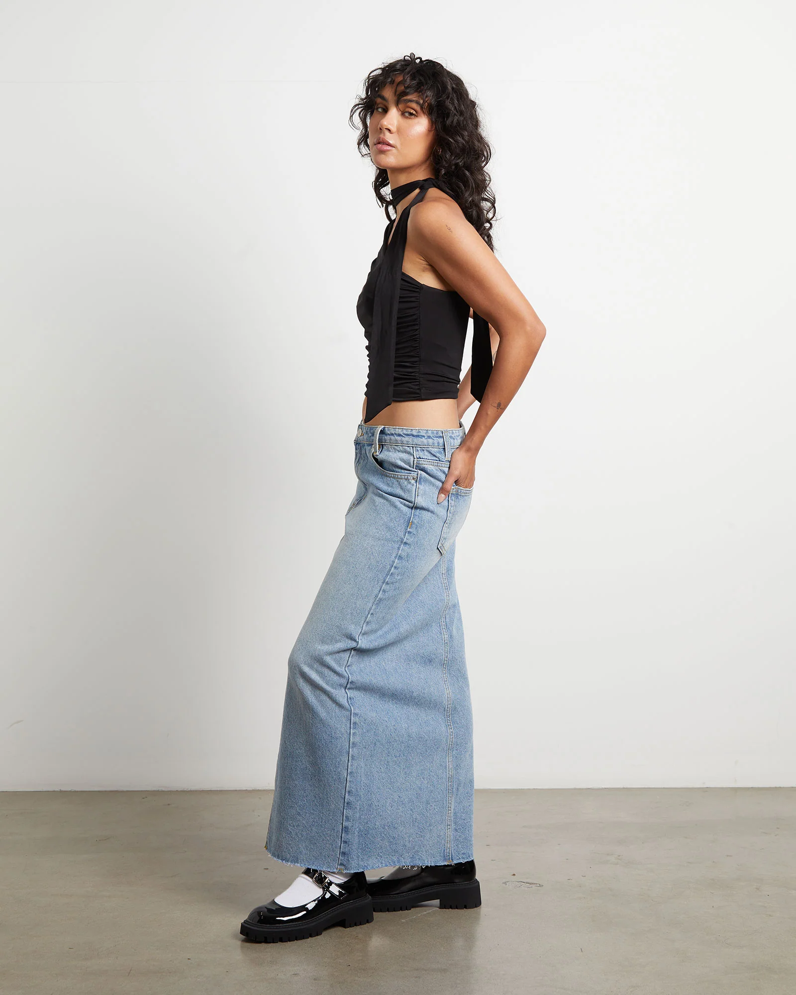 Rowan Slinky Chocker Top in Black - Image 4