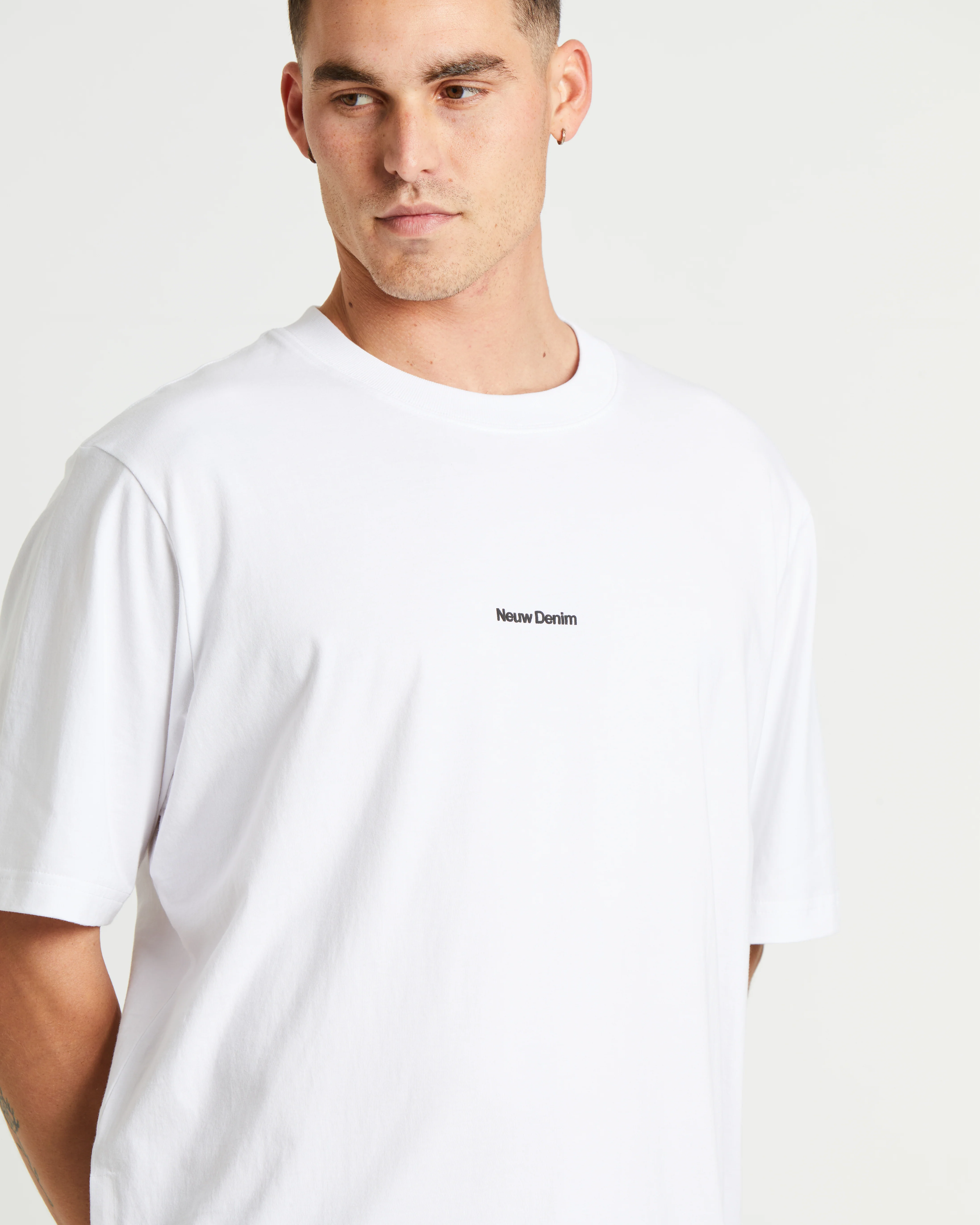 Sano Neuw Denim Logo Short Sleeve T-Shirt in White - Image 5