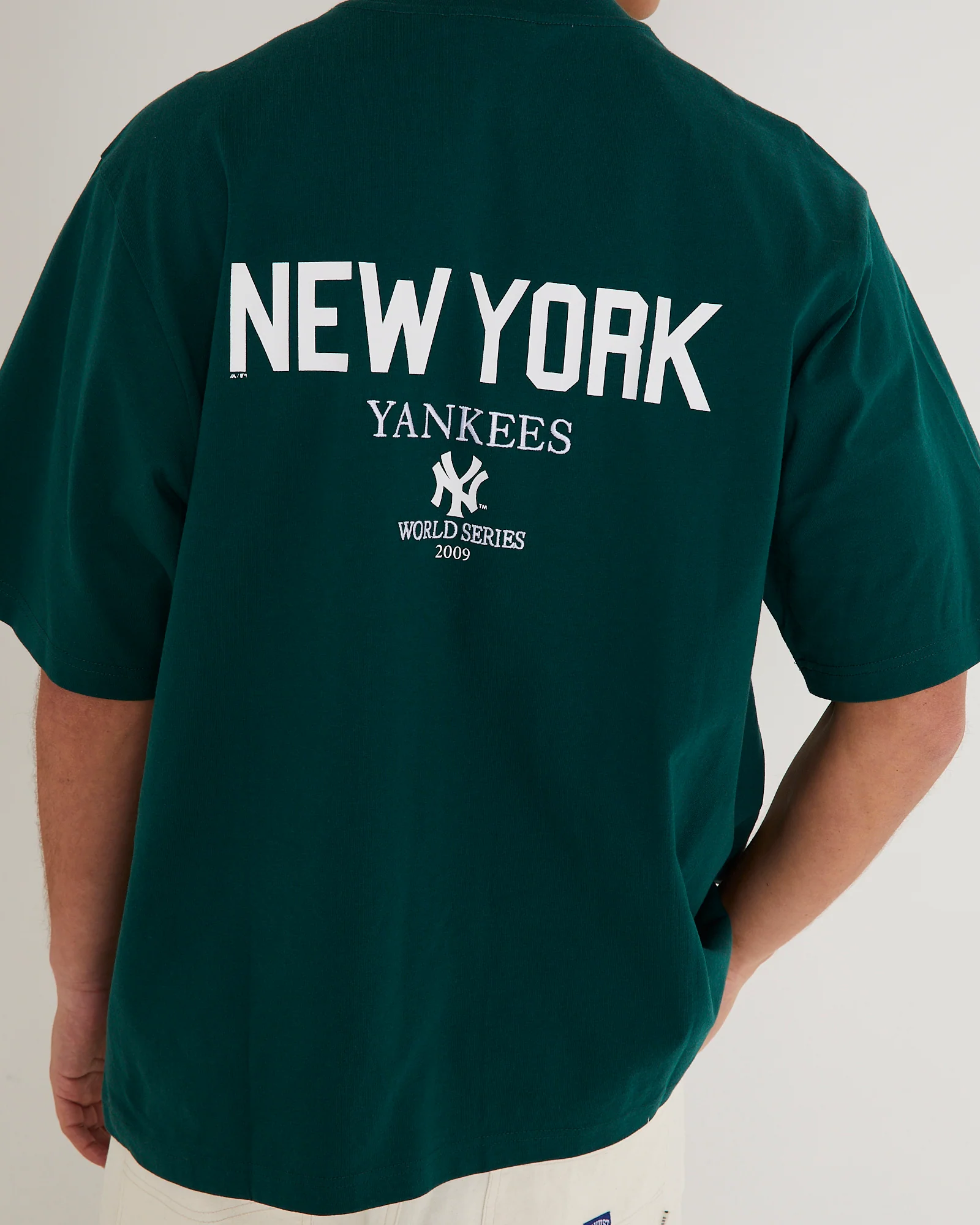 New York Yankees Script Boxy T-Shirt - Image 4