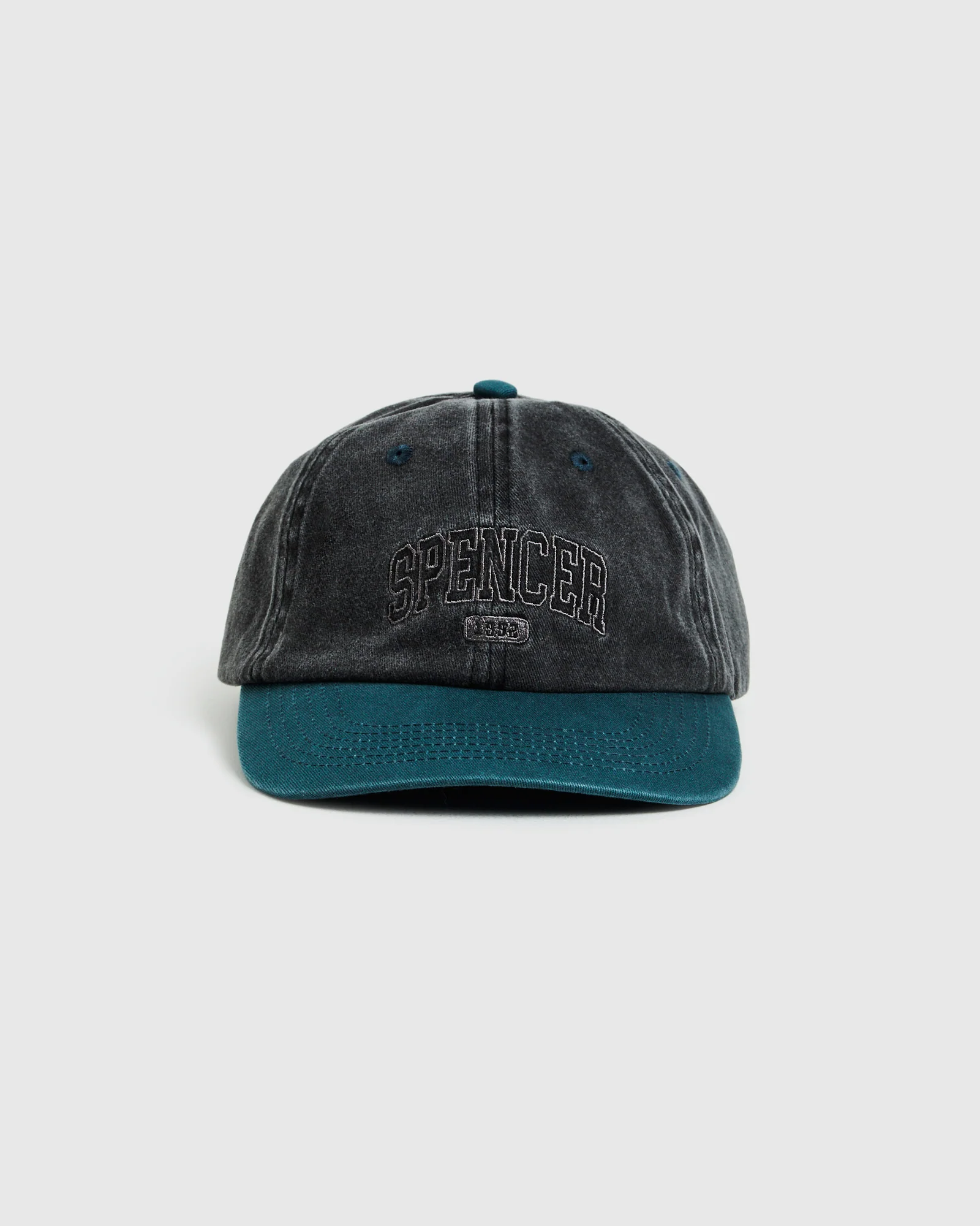 Seattle Contrast Cap in Black/Alpine Green