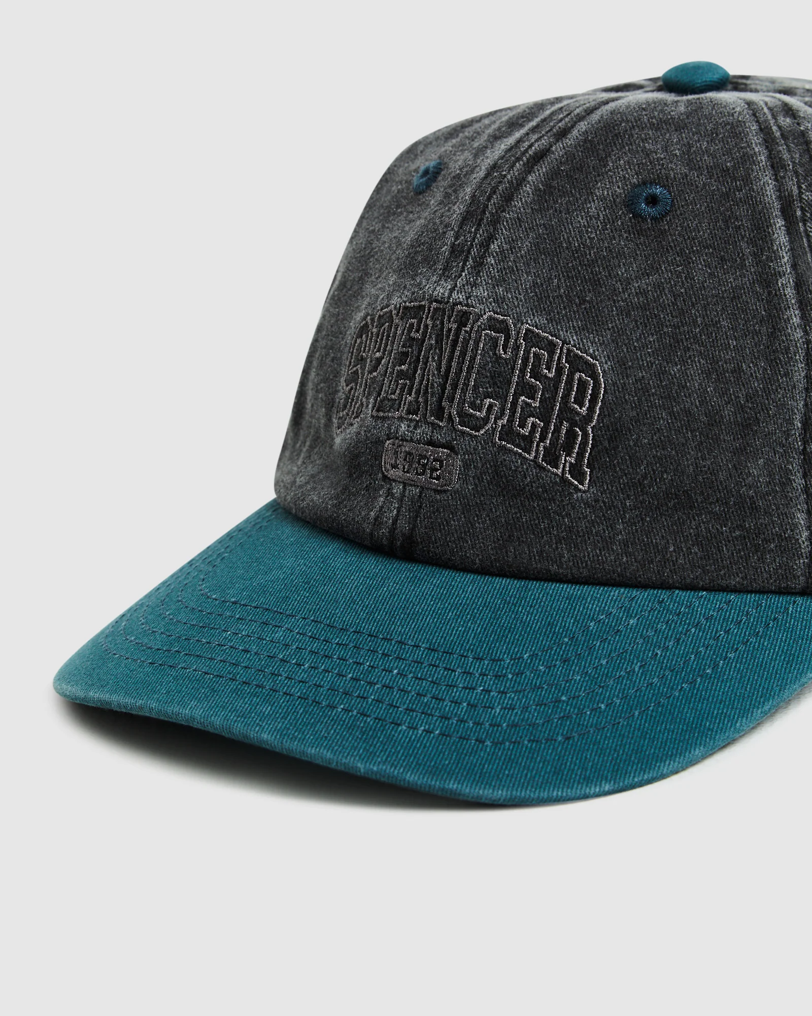 Seattle Contrast Cap in Black/Alpine Green - Image 5