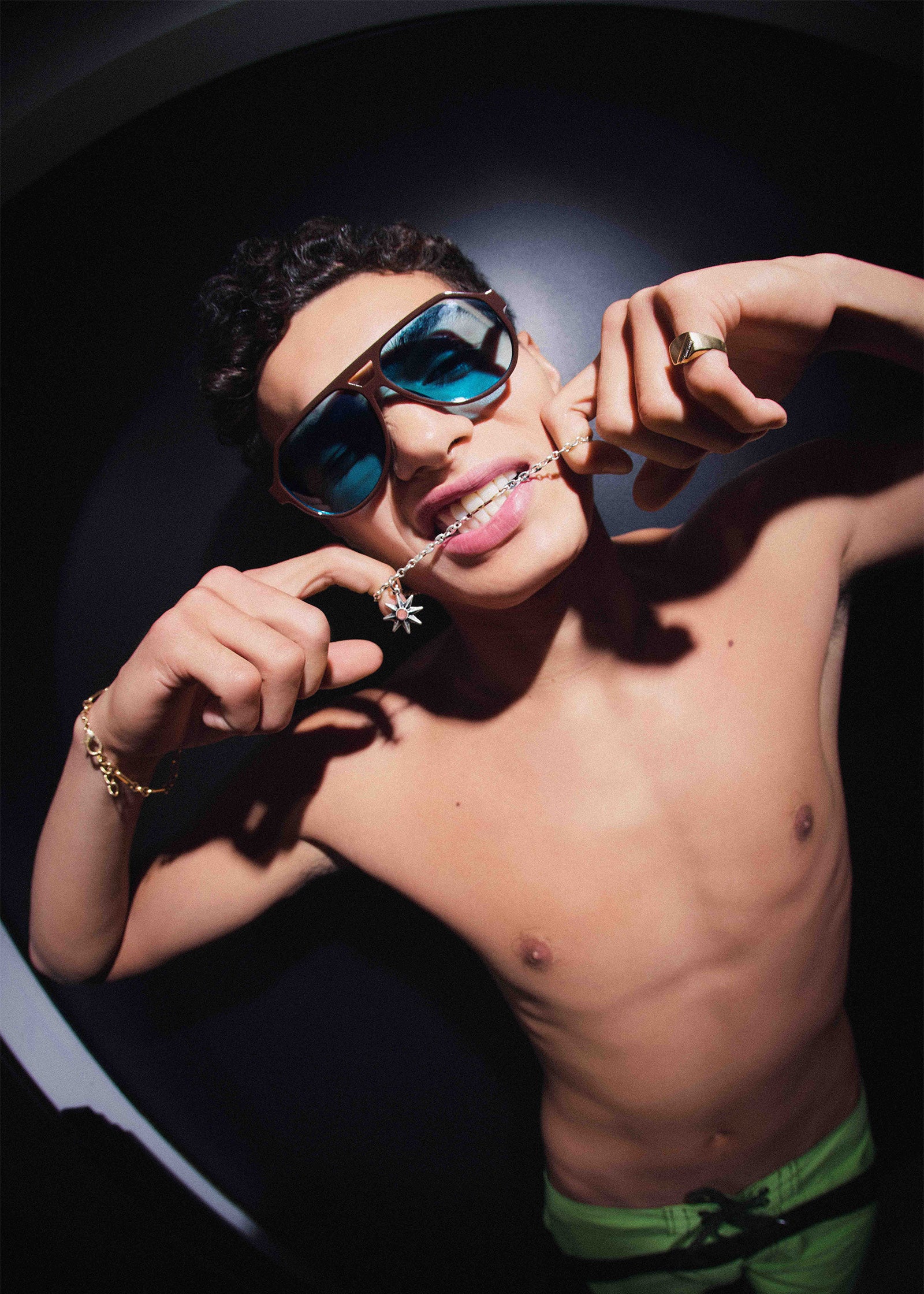 Shameless Sunglasses - Image 5