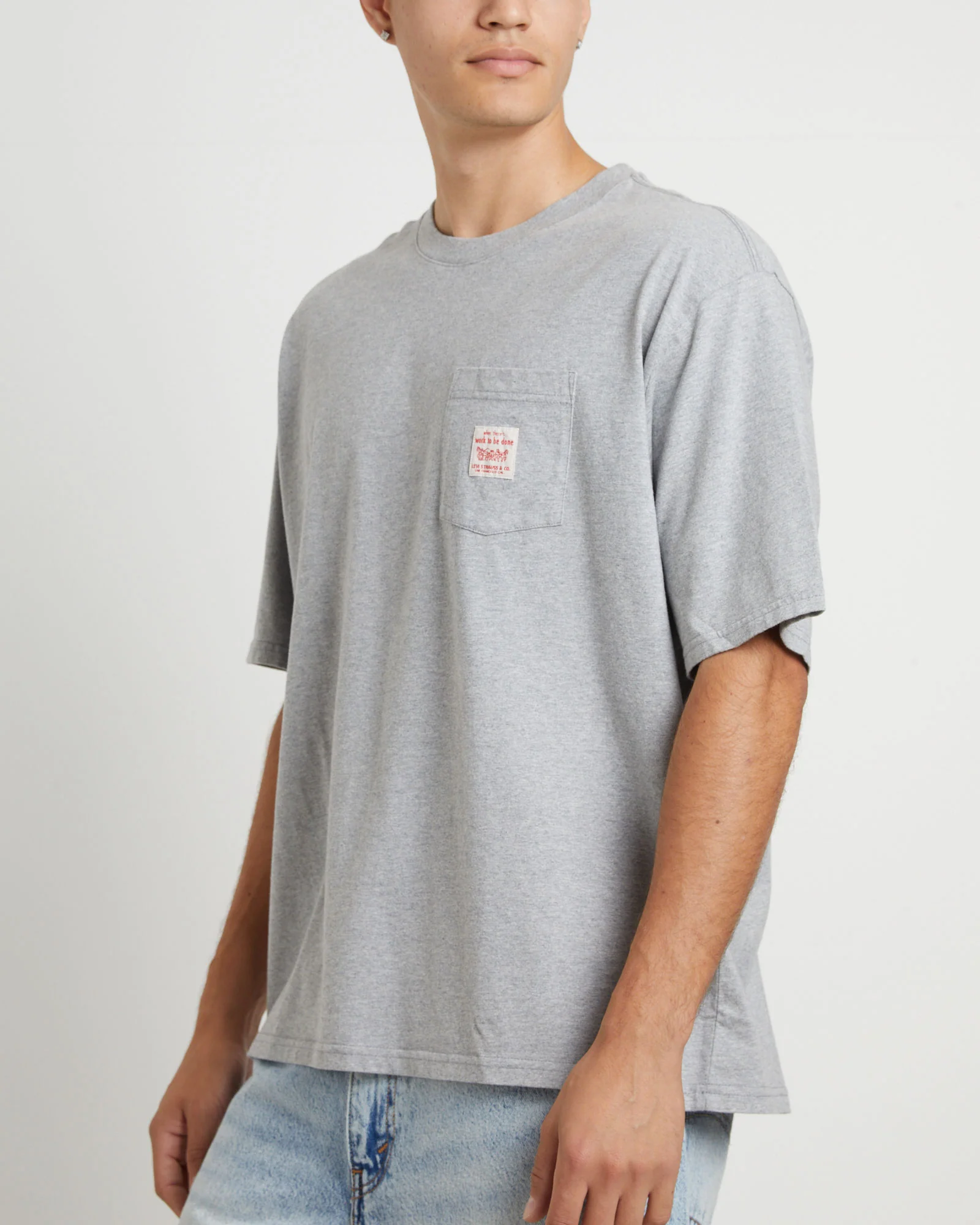 Short Sleeve Workwear T-Shirt in Mid Tone Heather Grey - Image 5