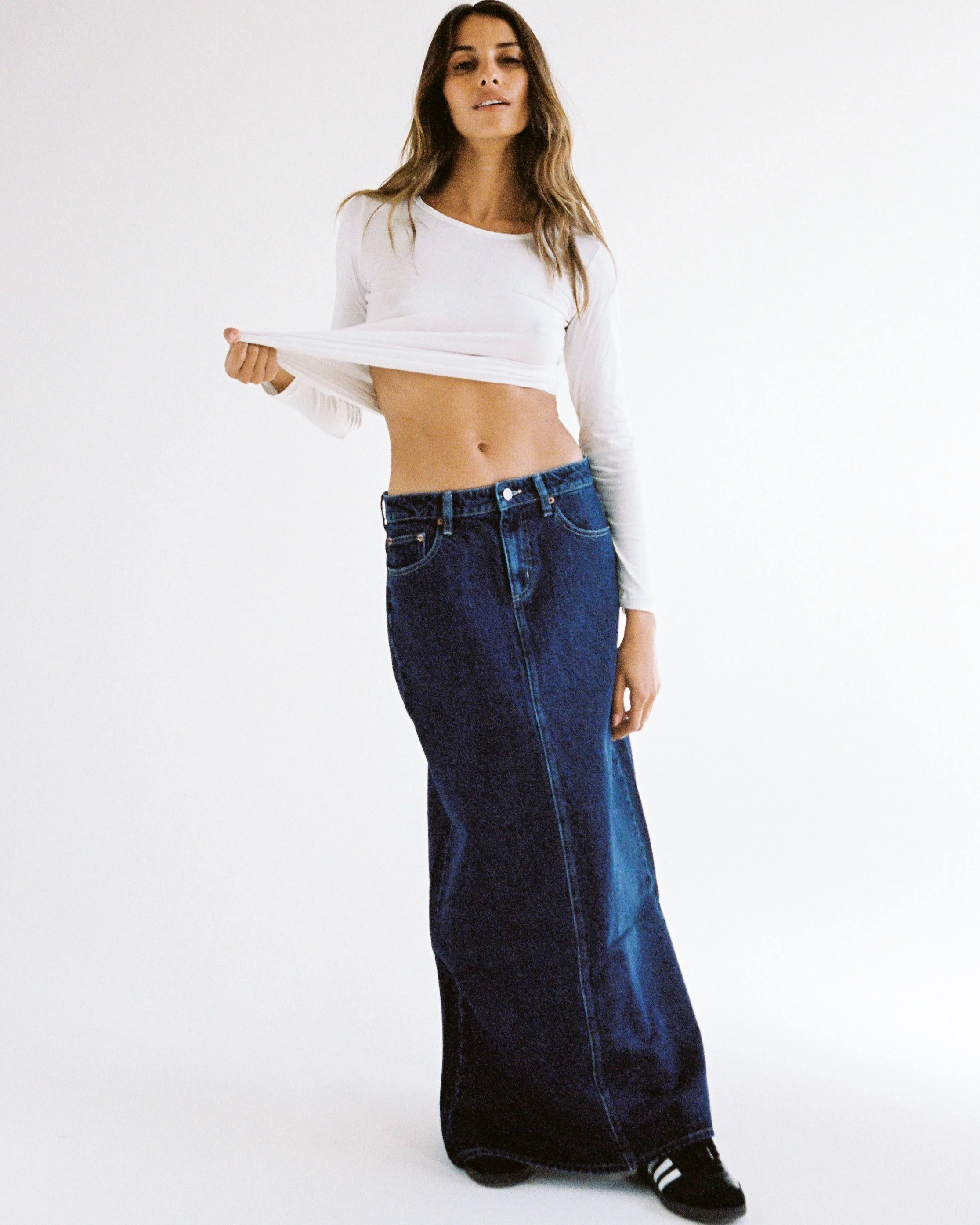 Signature Mid Denim Maxi Skirt Essentials Rinse