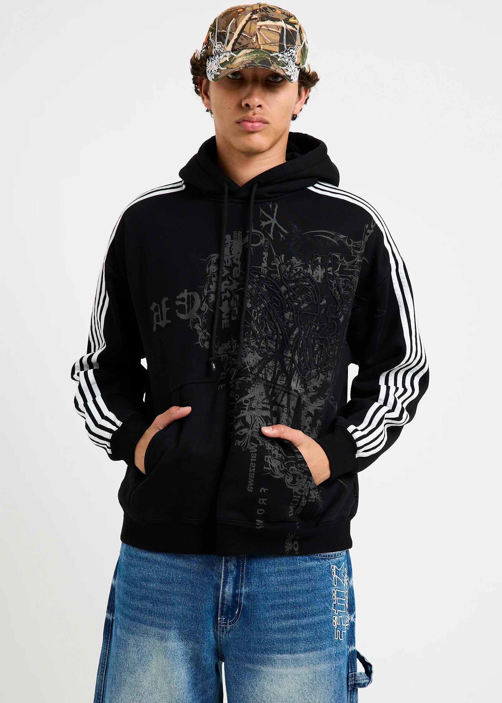 Sirpent Pull Over Hoodie