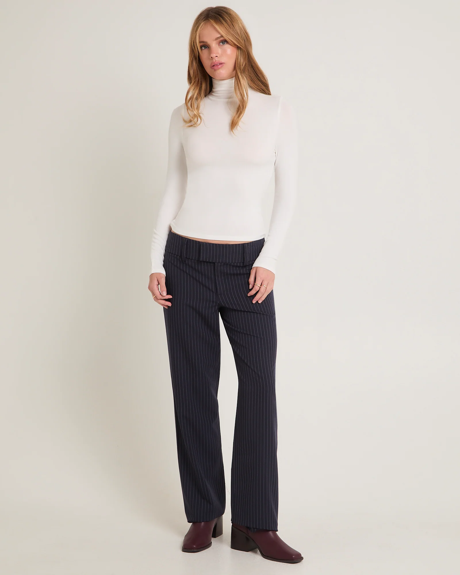Slinky Long Sleeve Skivvy - Image 3