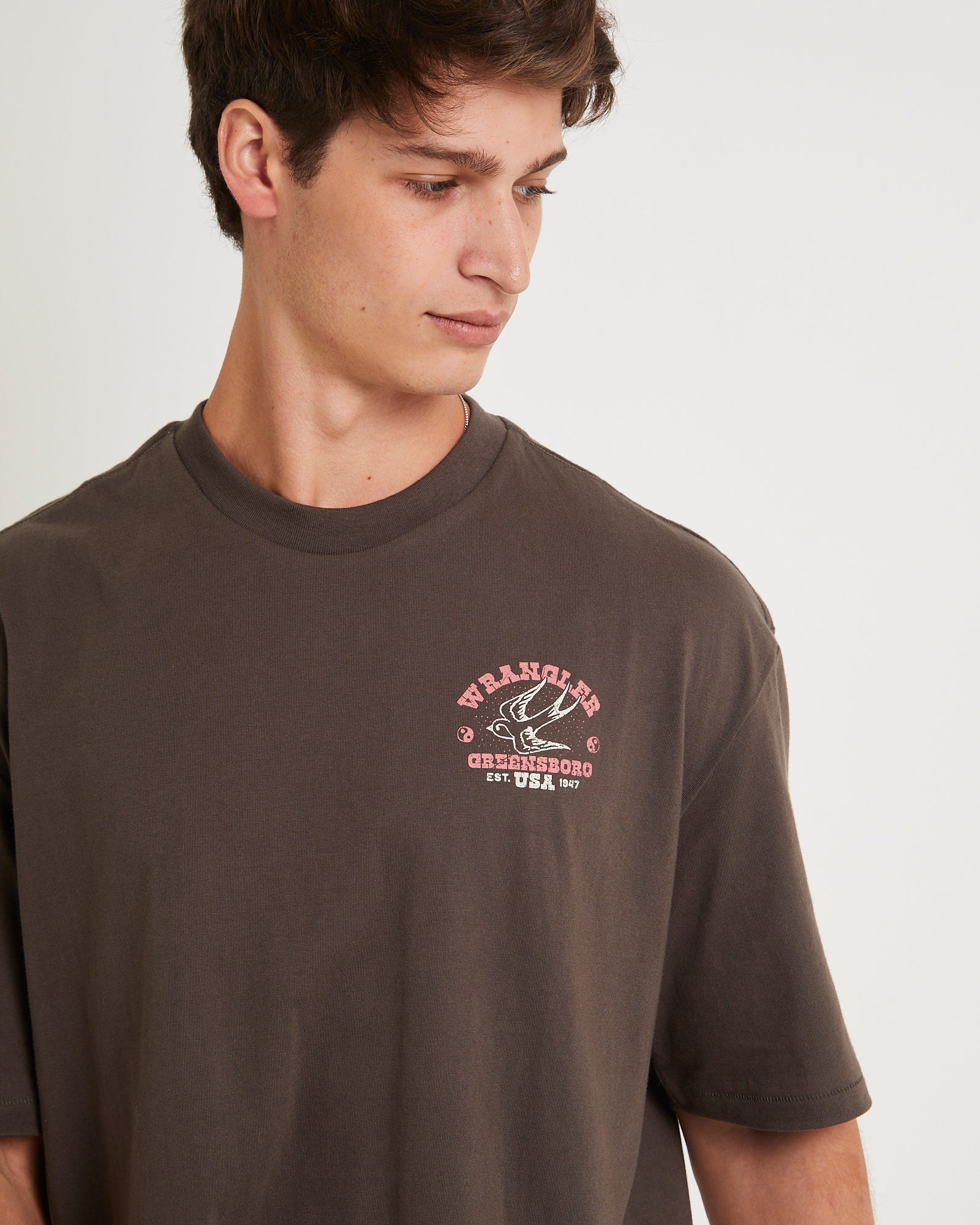 Songbird Slacker T-Shirt - Image 5