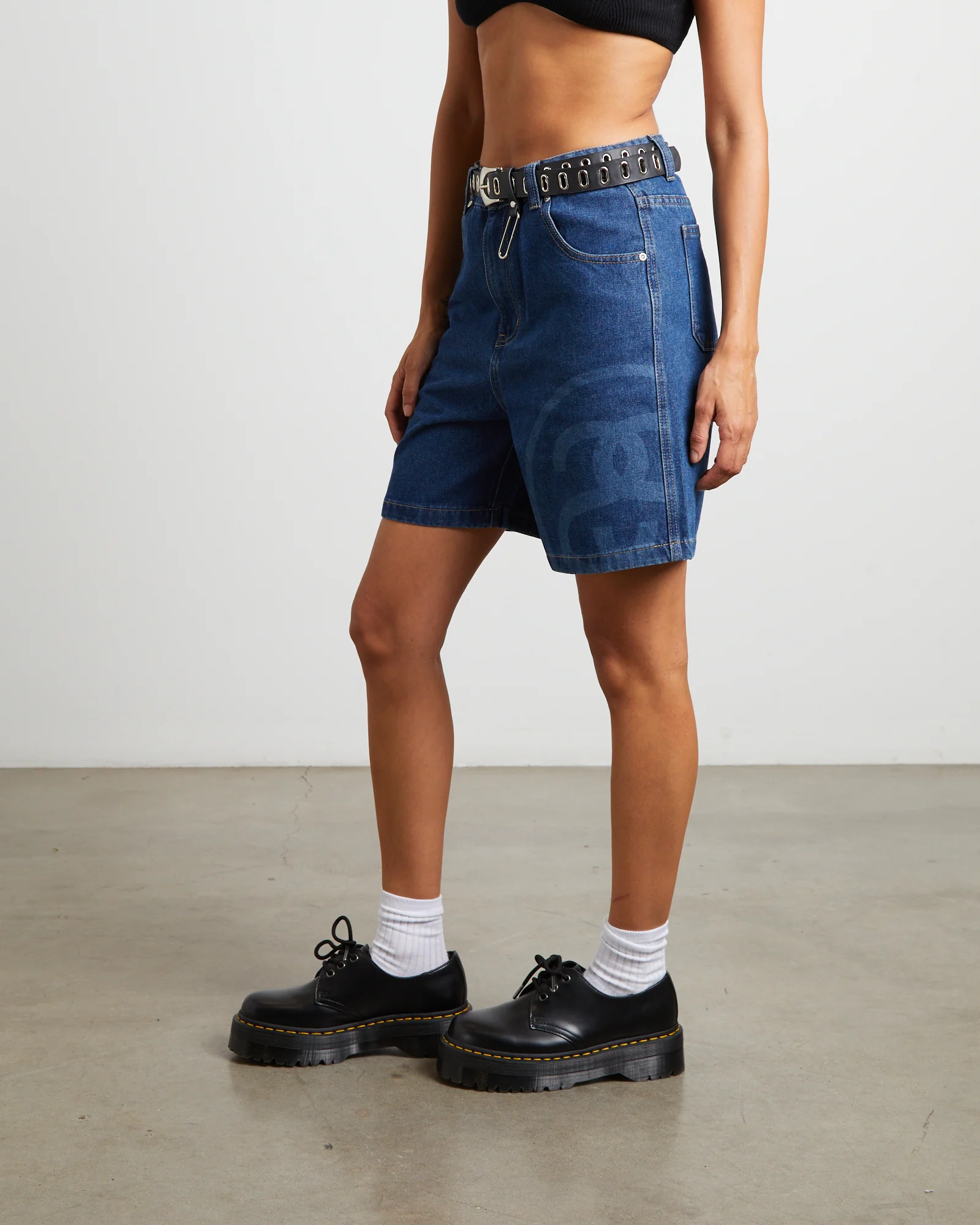 SS Link Denim Shorts in Dark - Image 4