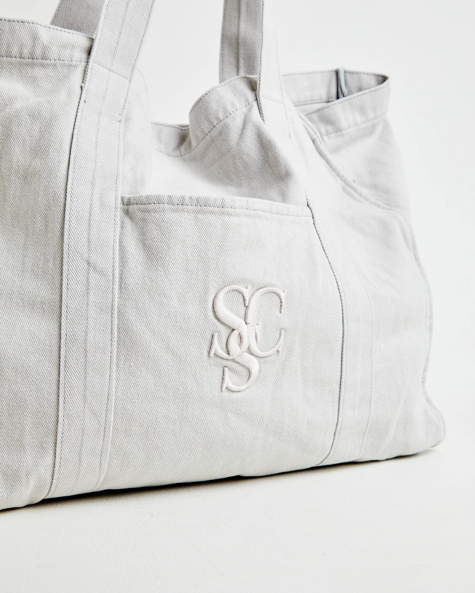 Stonewashed Tote Bag in Grey - Image 3