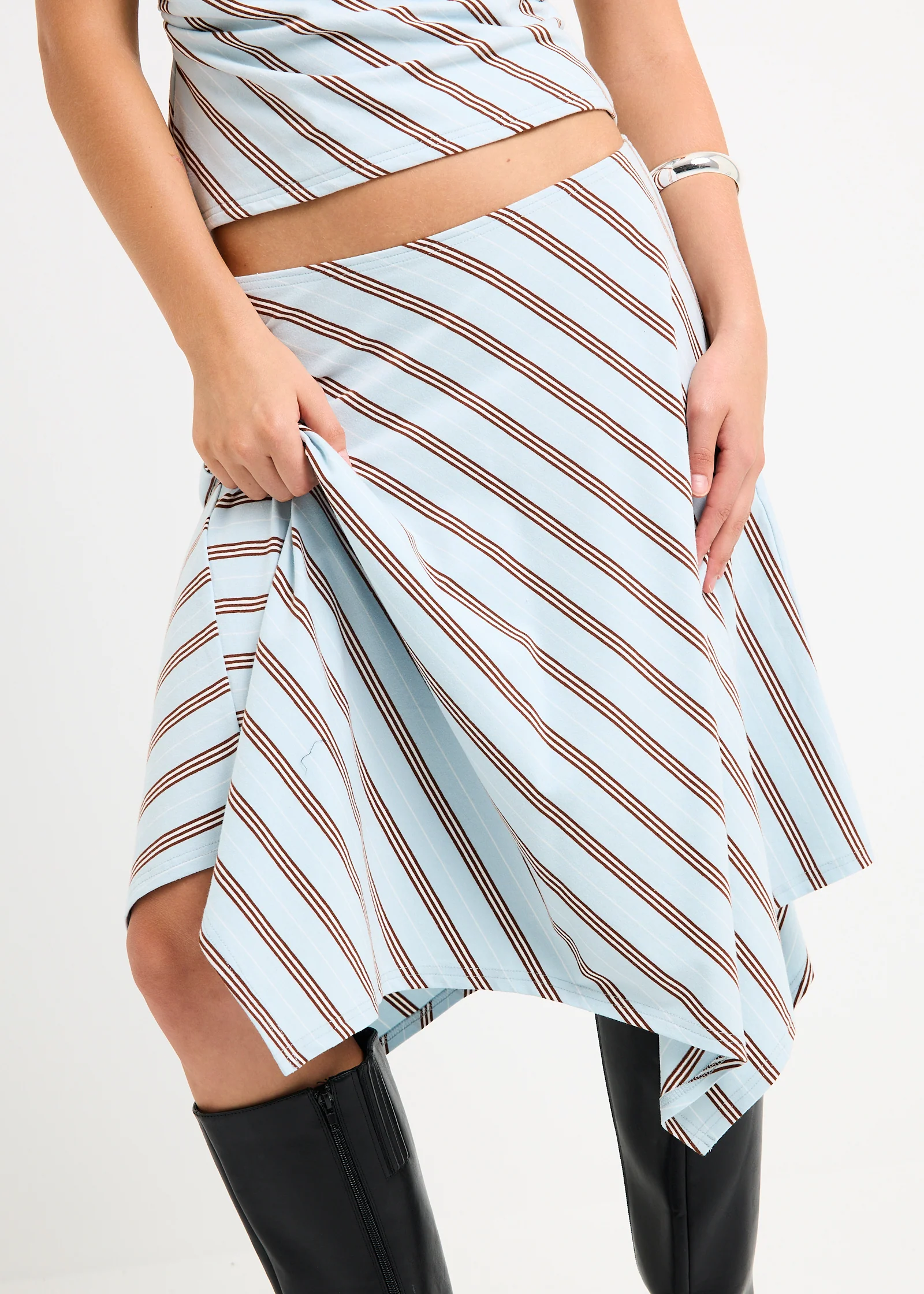 Suzy Midi Skirt - Image 5