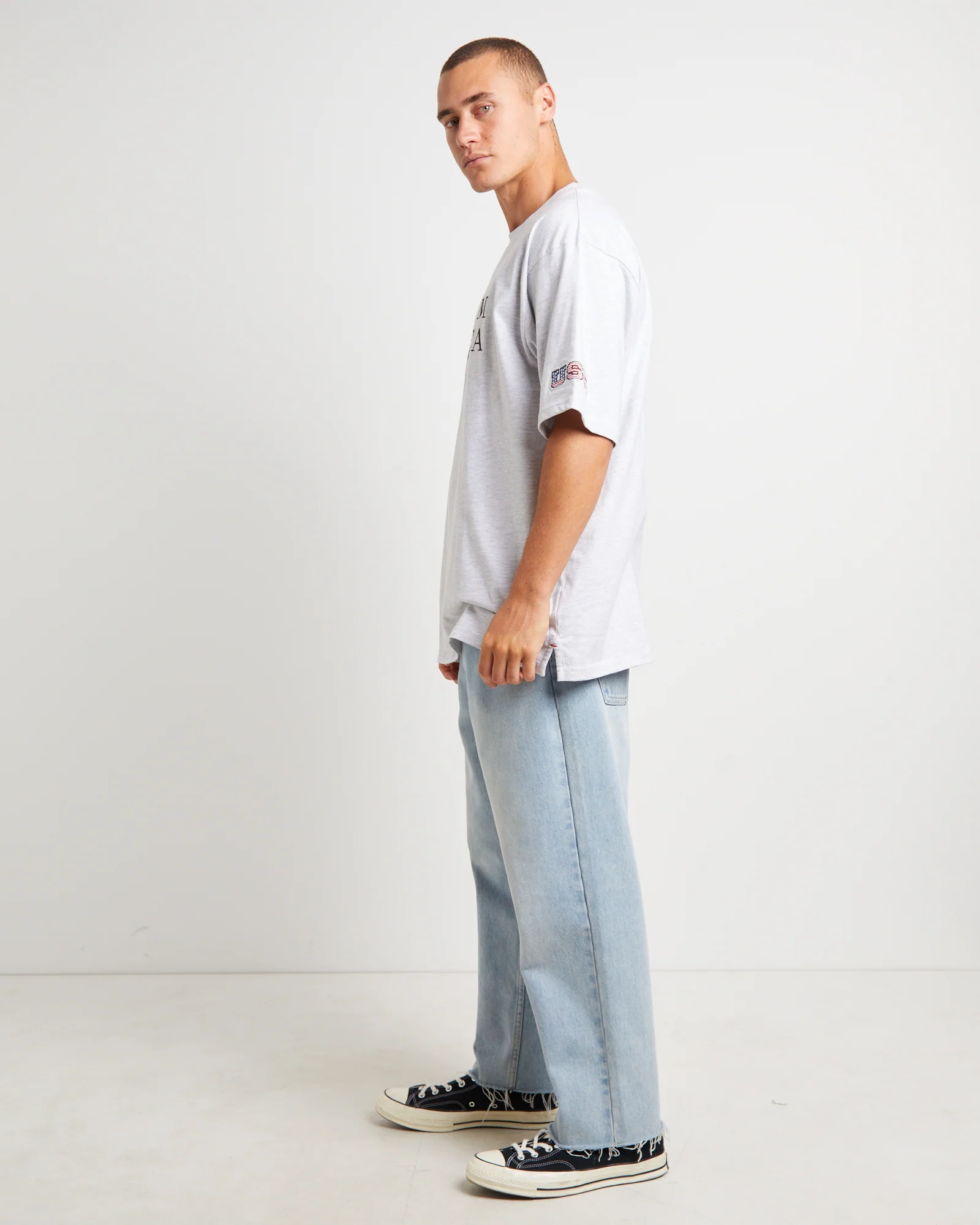 Trela Short Sleeve T-Shirt in Ice Marle Grey - Image 4