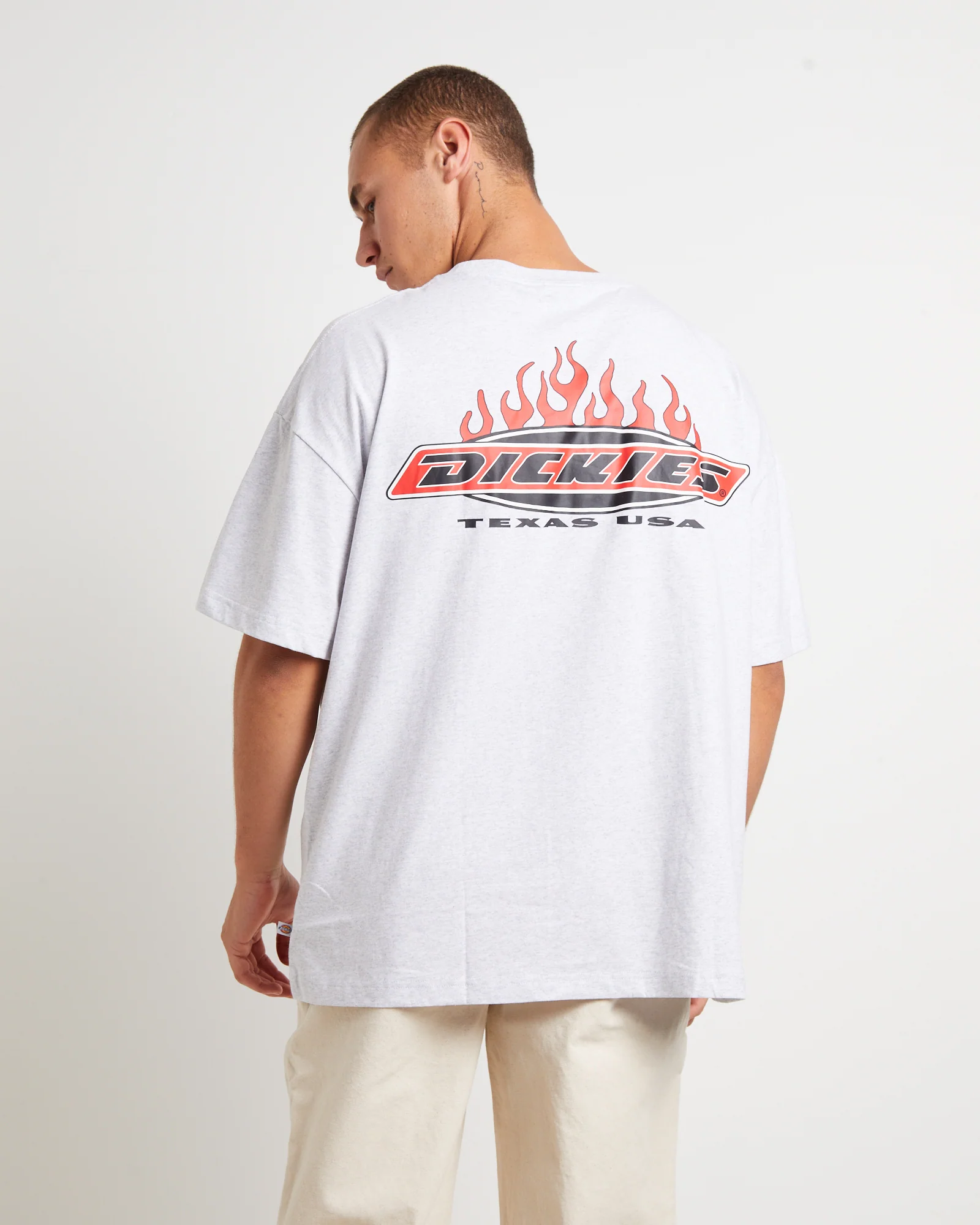 Truckin 330 Short Sleeve T-Shirt in Ash Grey - Image 2