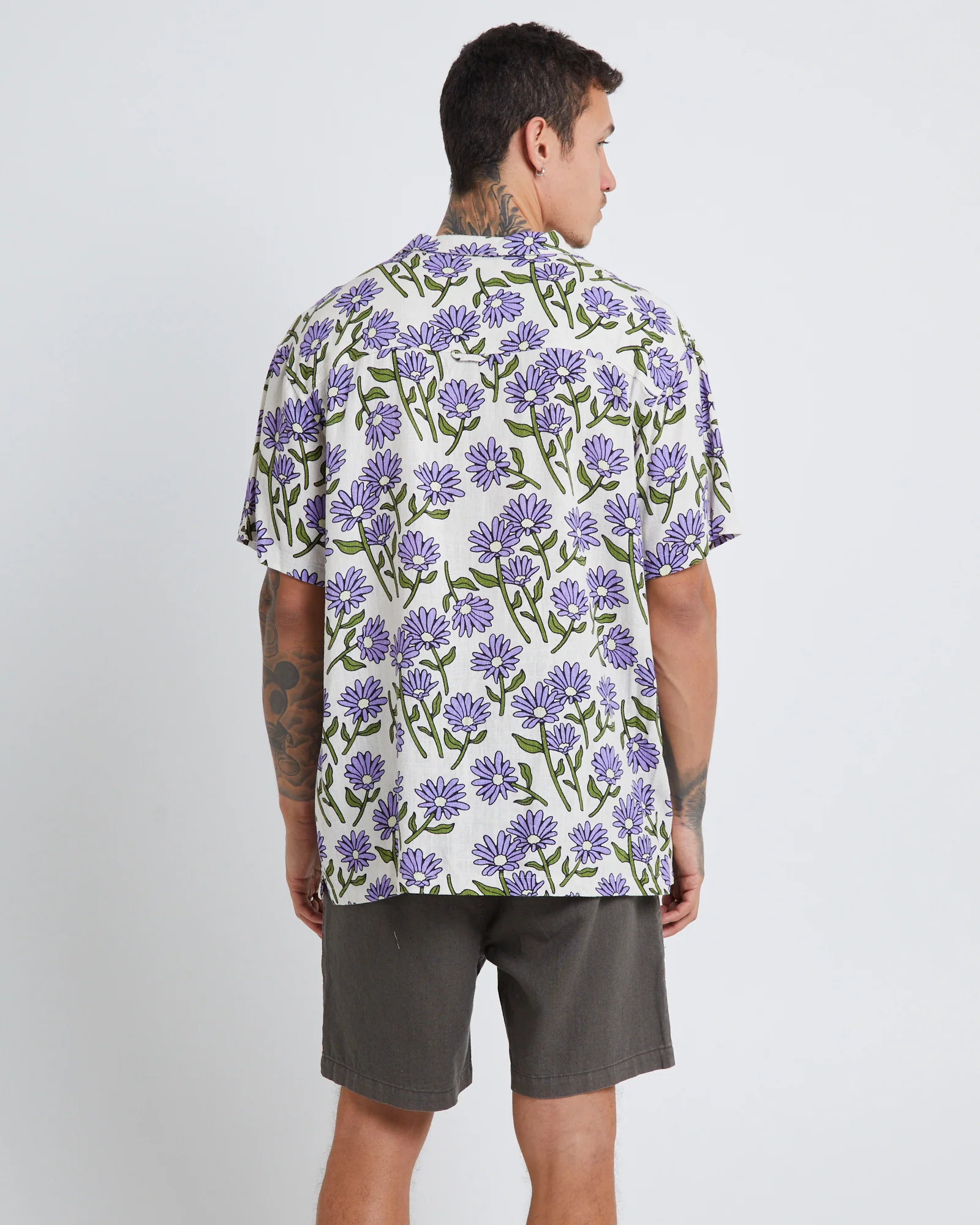 Twist  Resort Shirt - Image 2