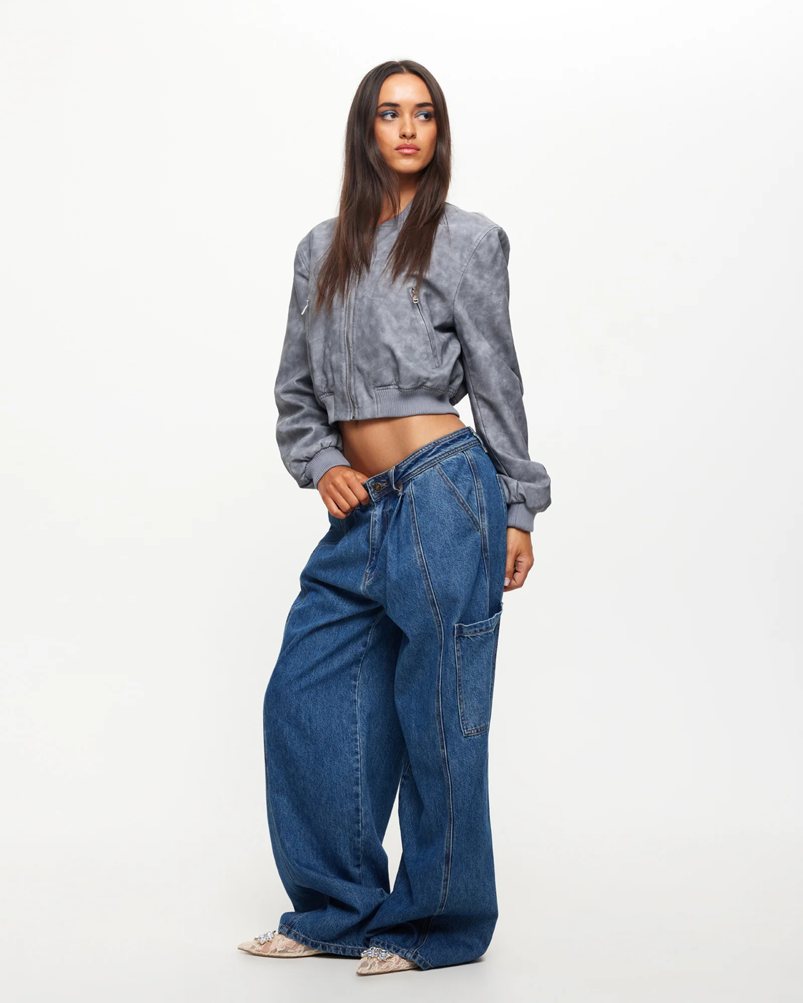 Veneda Baggy Denim Jeans in Bue - Image 3