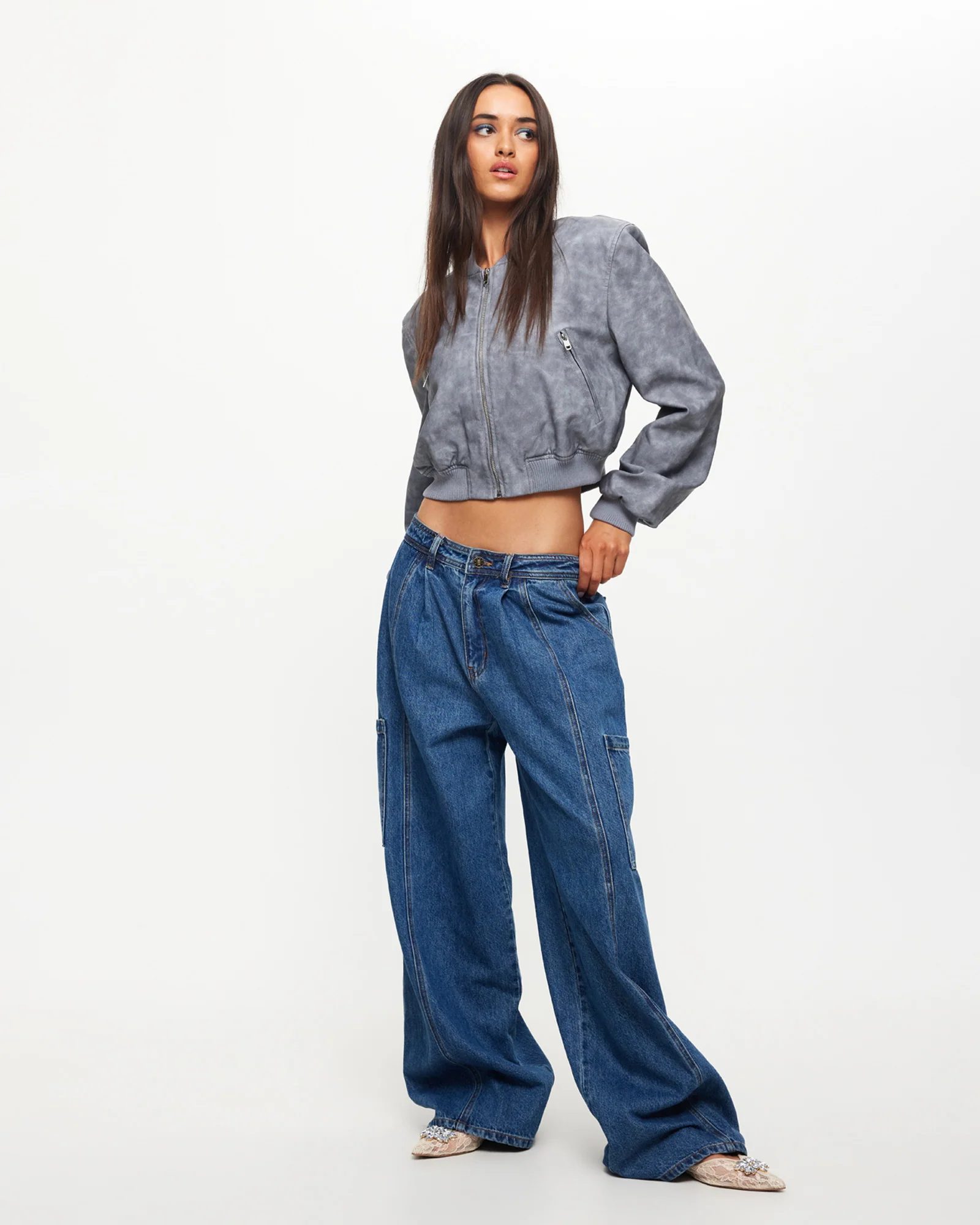 Veneda Baggy Denim Jeans in Bue - Image 4