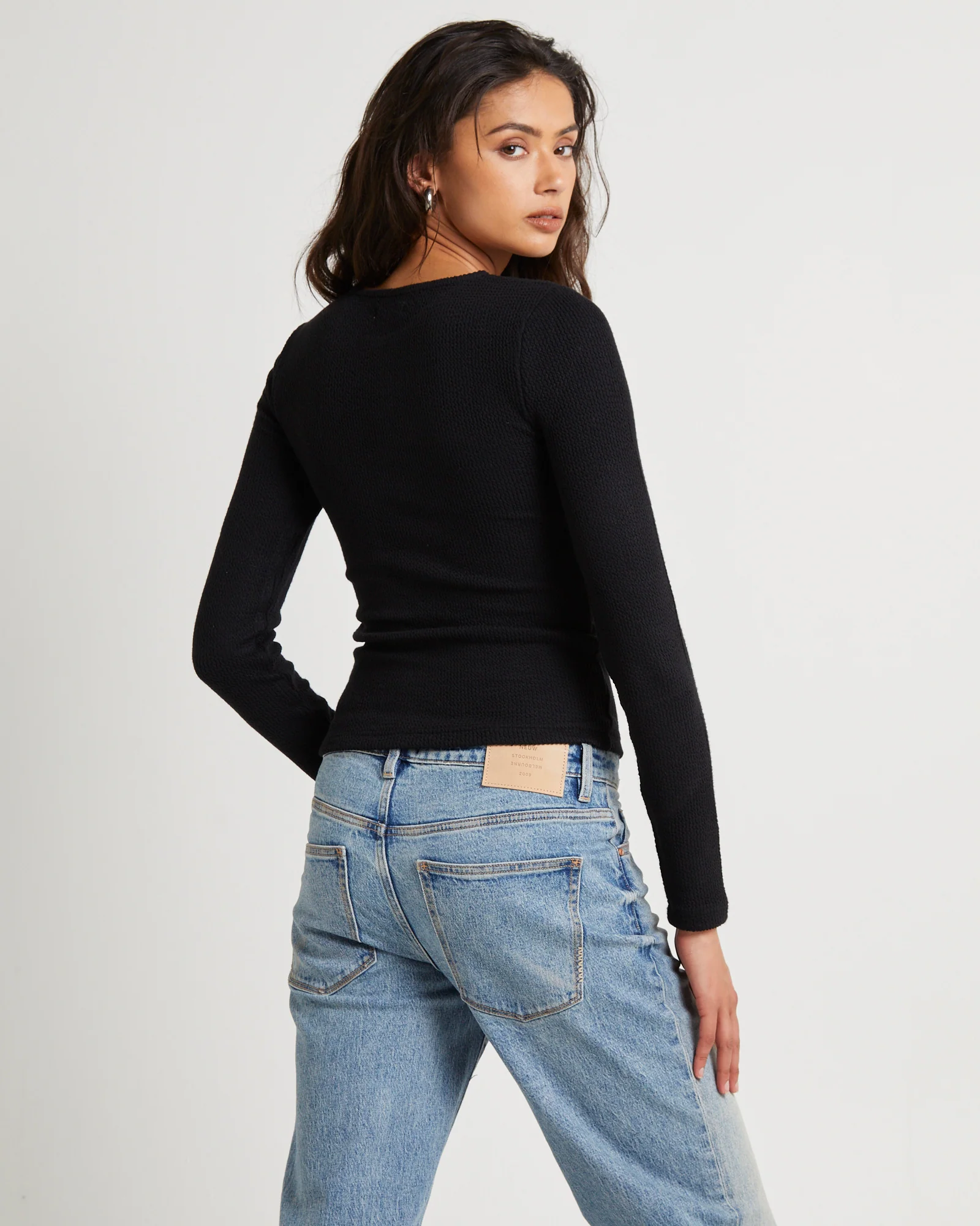 Vivi Long Sleeve Top Black - Image 2