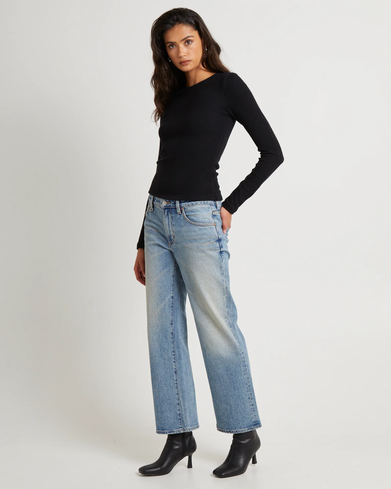Vivi Long Sleeve Top Black - Image 4