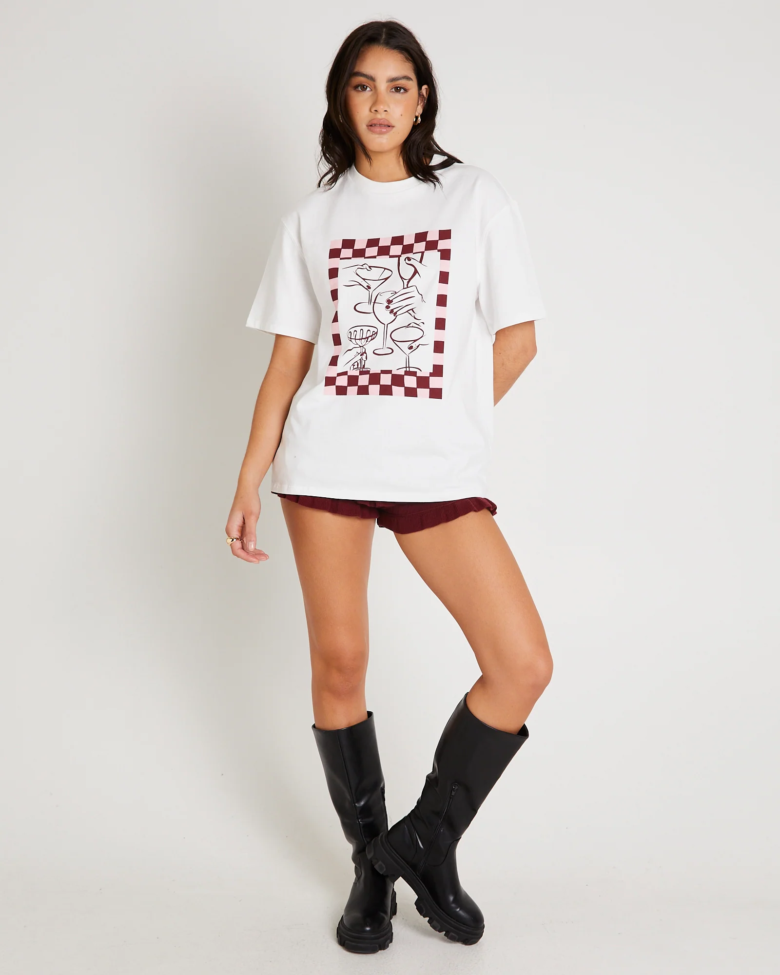 Wine And Dine Oversized T-Shirt - Image 3