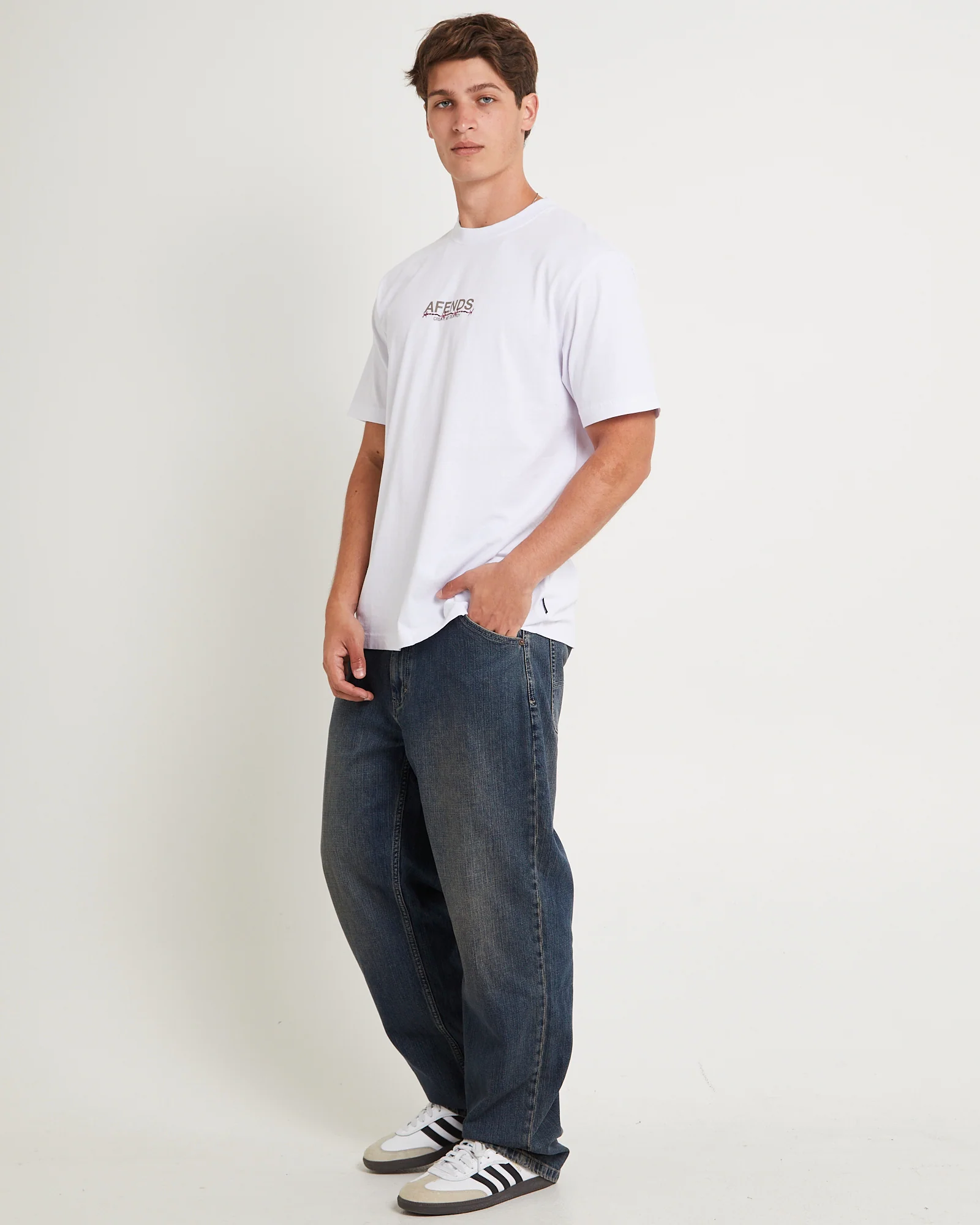 Wired Retro T-Shirt - Image 4