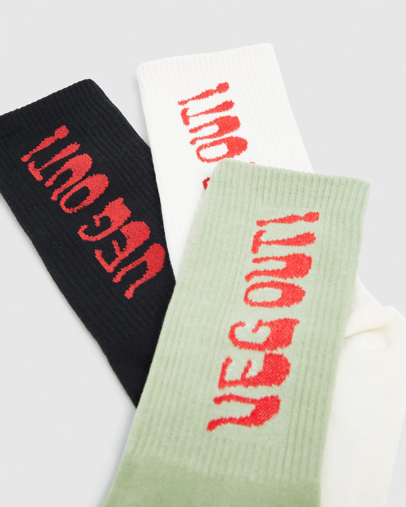 Wonder Fruit Socks 3 Pack Black/Sage/White - Image 3