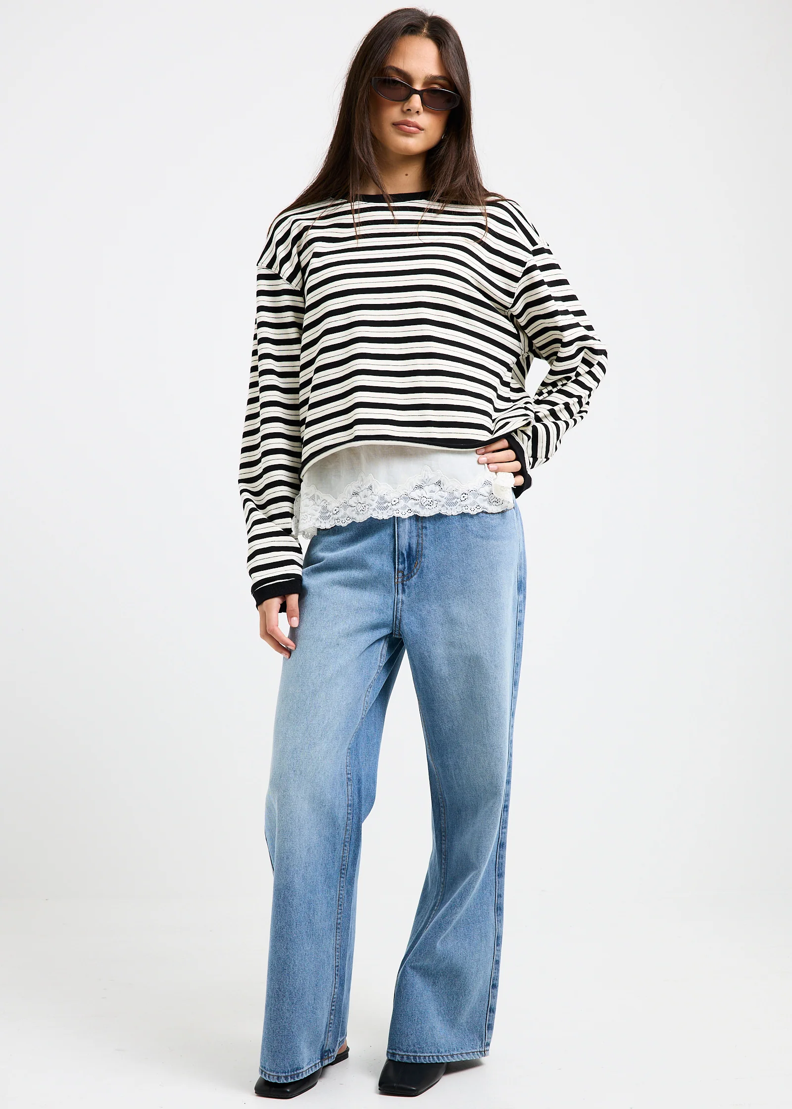 Wren Wide Denim Jeans Petite - Image 3