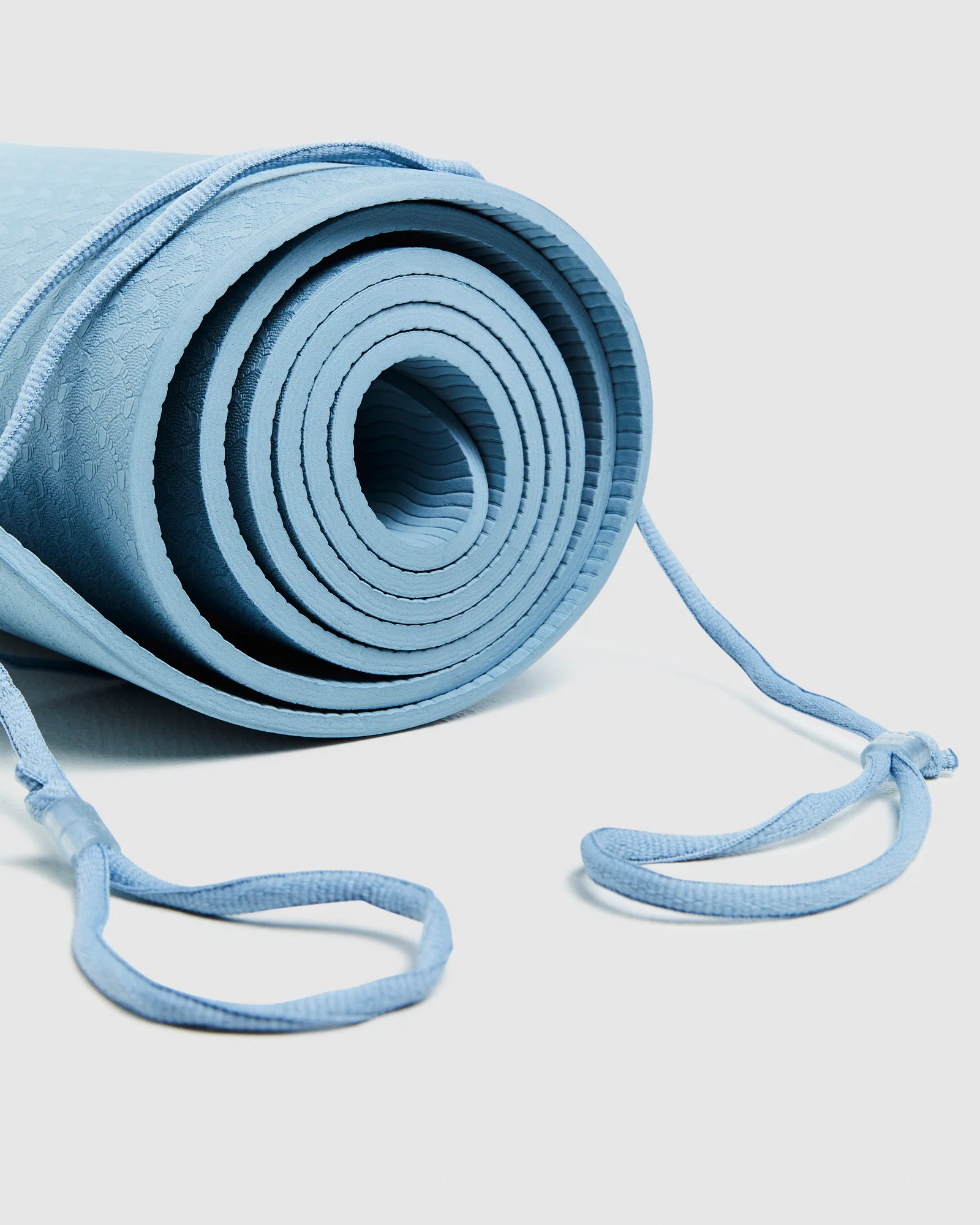 Yoga Mat With Strap Blue - Image 3