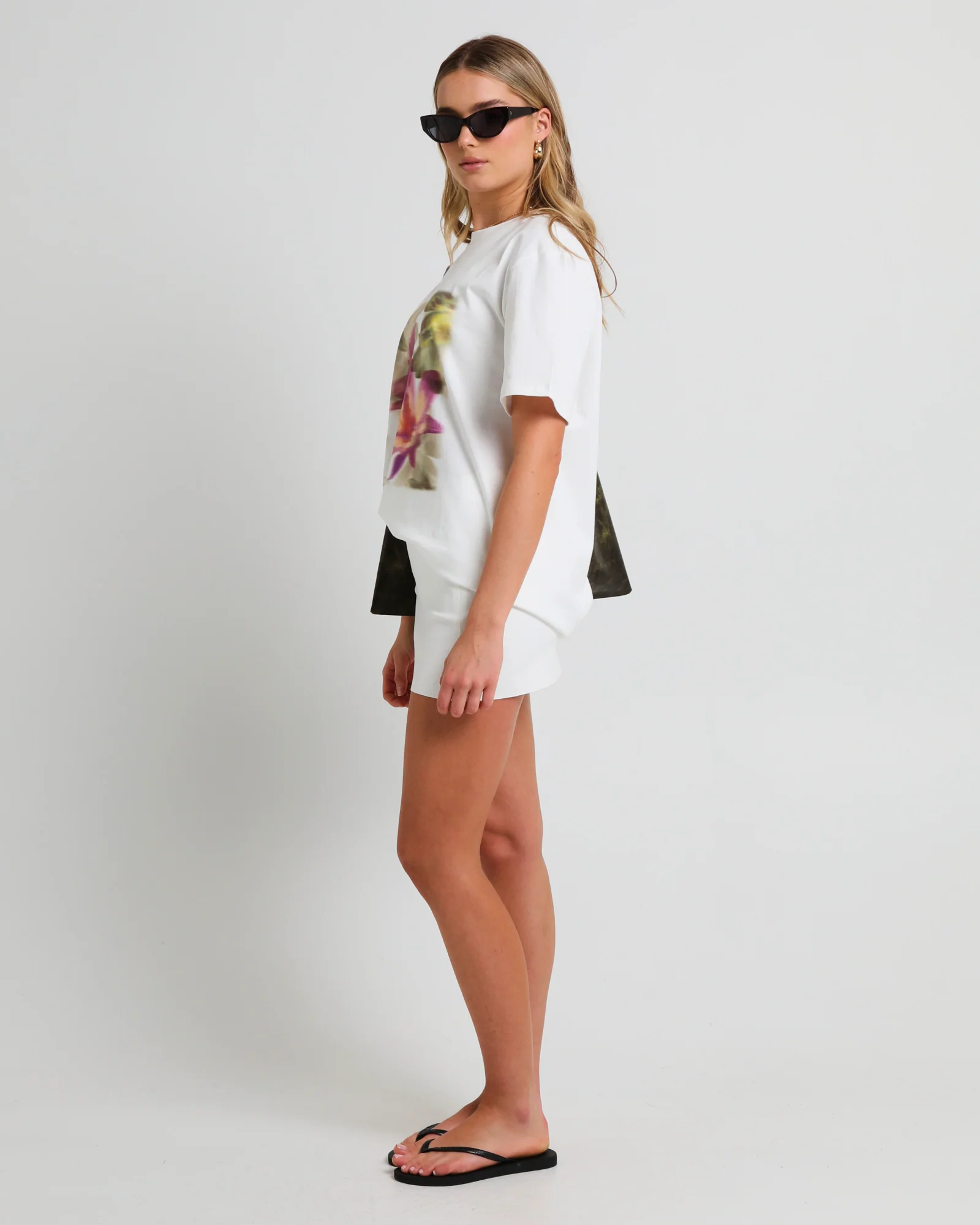 Zayla Floral Oversized T-Shirt - Image 3