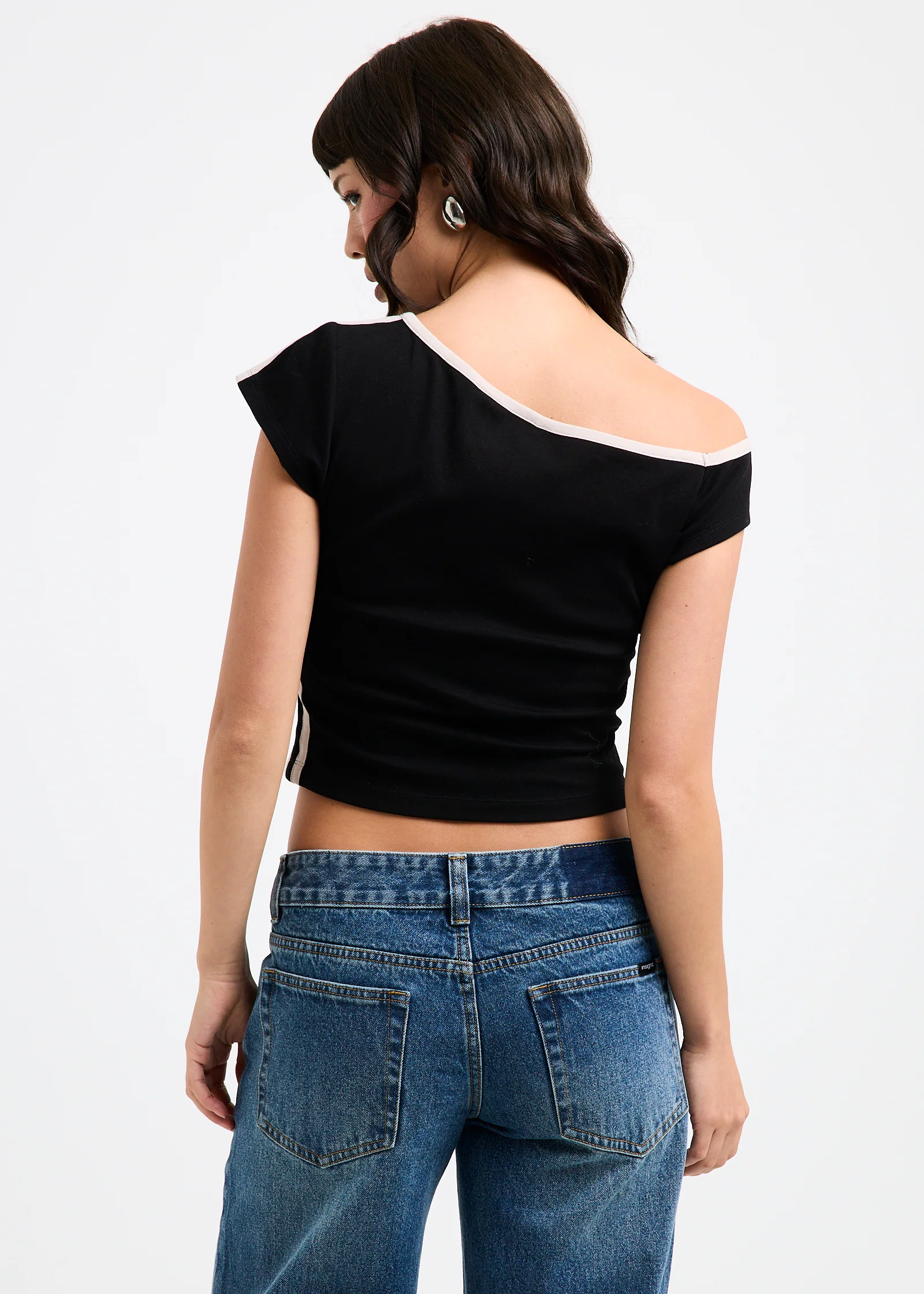 Zine Off Shoulder Top - Image 5